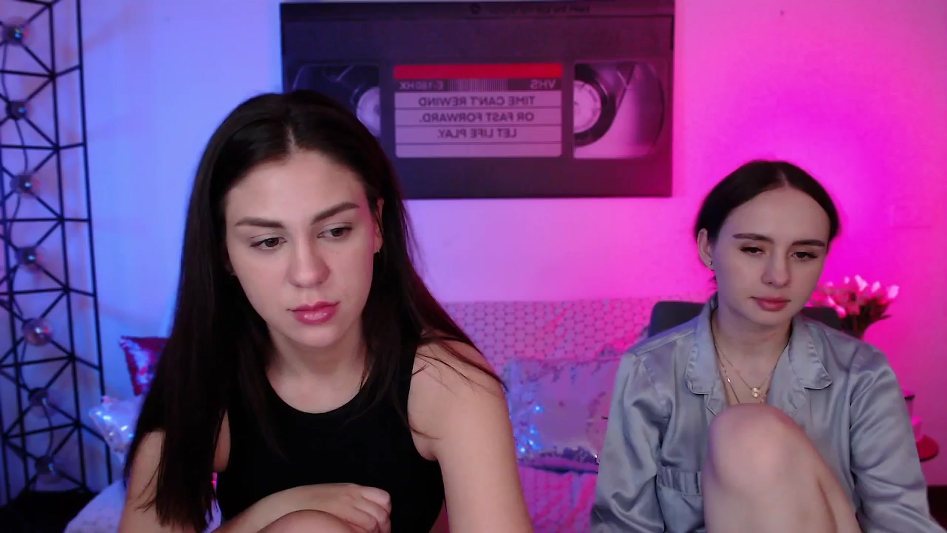Gallery image thumbnail from Lady_Luck0's myfreecams stream on, 04/27/2026, 24:03 image 1 of 20