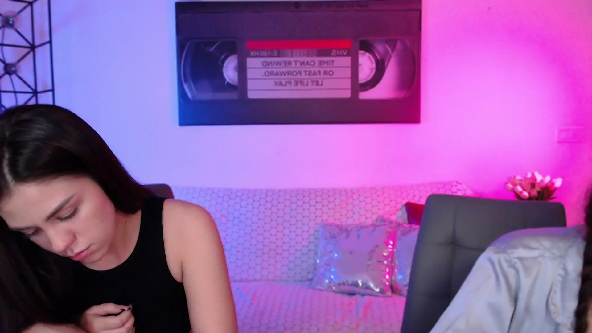Gallery image thumbnail from Lady_Luck0's myfreecams stream on, 04/27/2026, 02:16 image 1 of 20