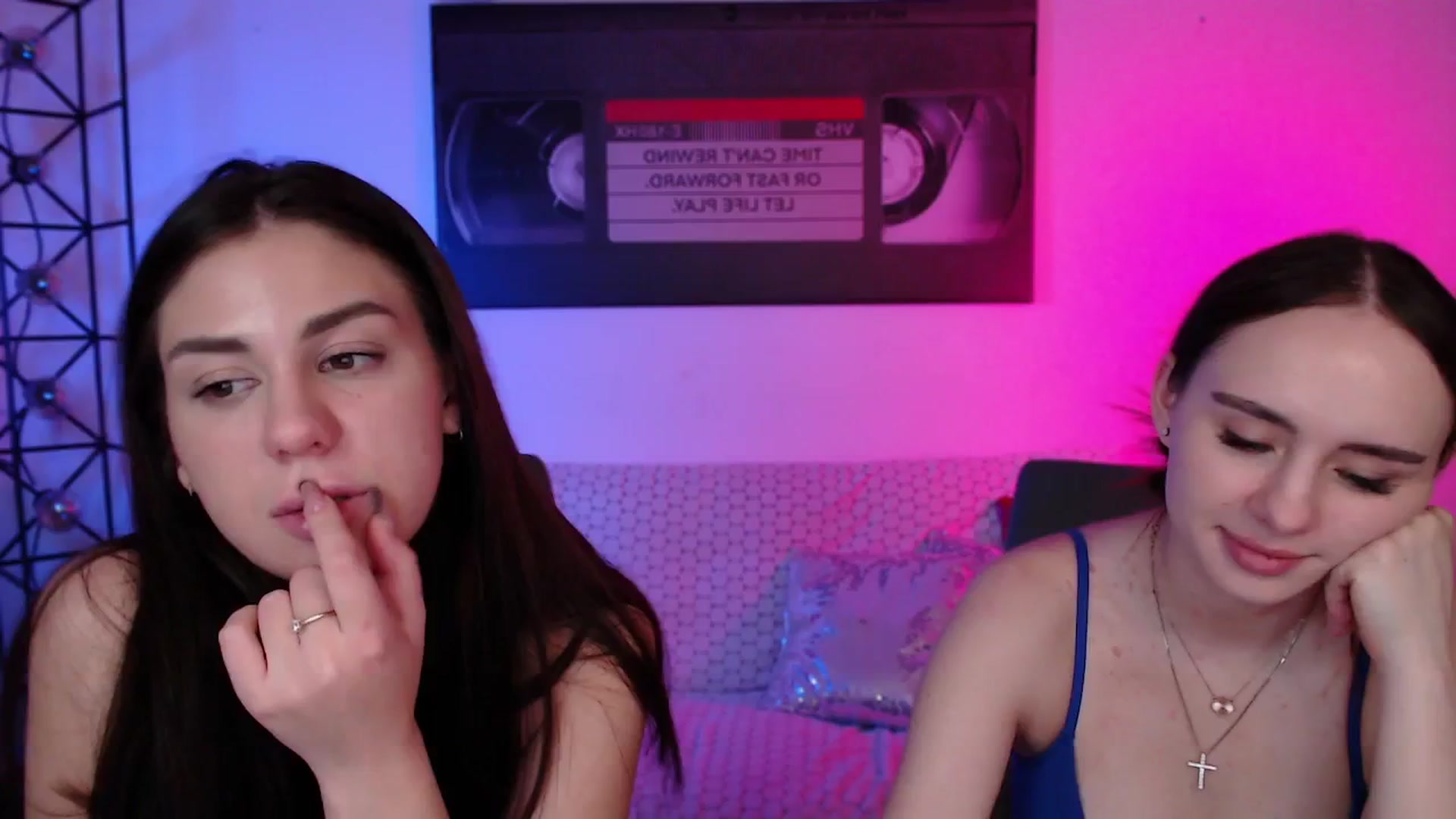 Gallery image thumbnail from Lady_Luck0's myfreecams stream on, 04/27/2026, 02:16 image 19 of 20