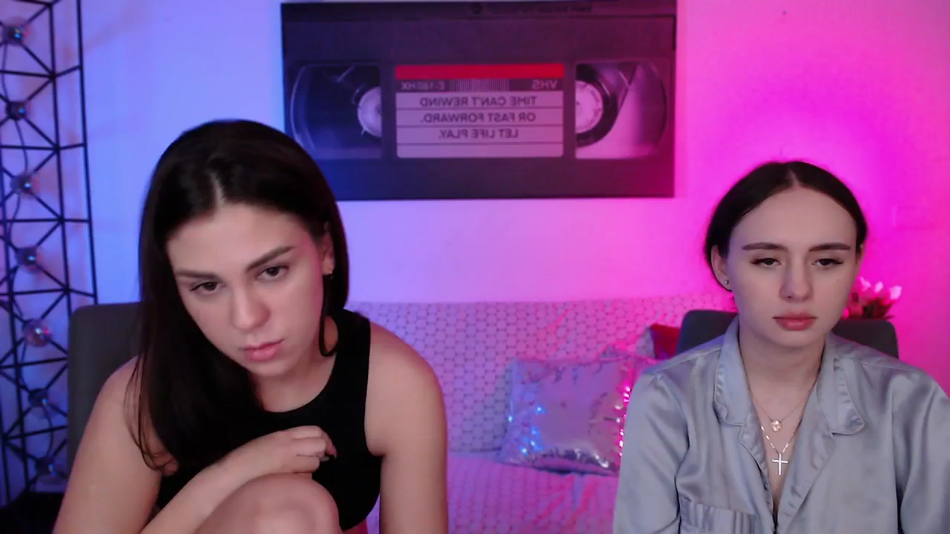 Gallery image thumbnail from Lady_Luck0's myfreecams stream on, 04/27/2026, 02:16 image 6 of 20