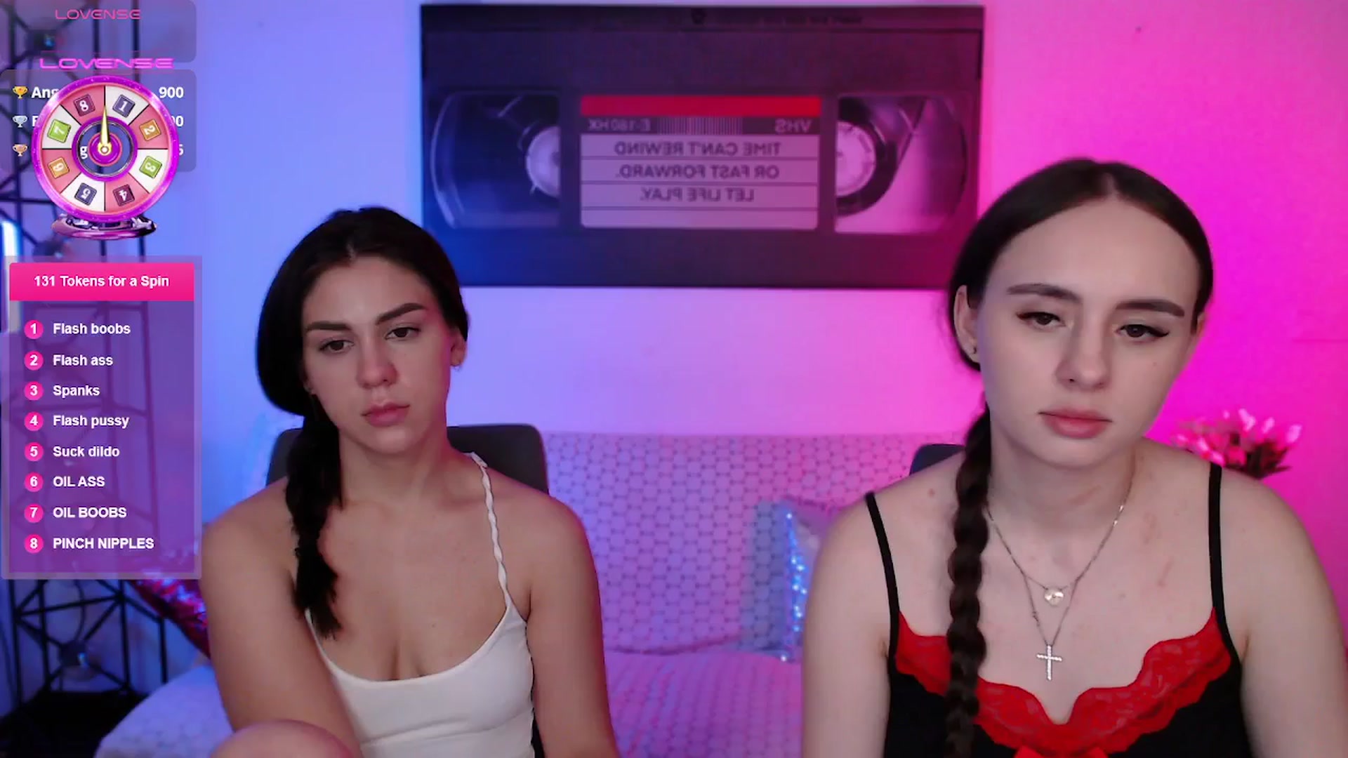Gallery image thumbnail from Lady_Luck0's myfreecams stream on, 04/29/2026, 03:00 image 15 of 20