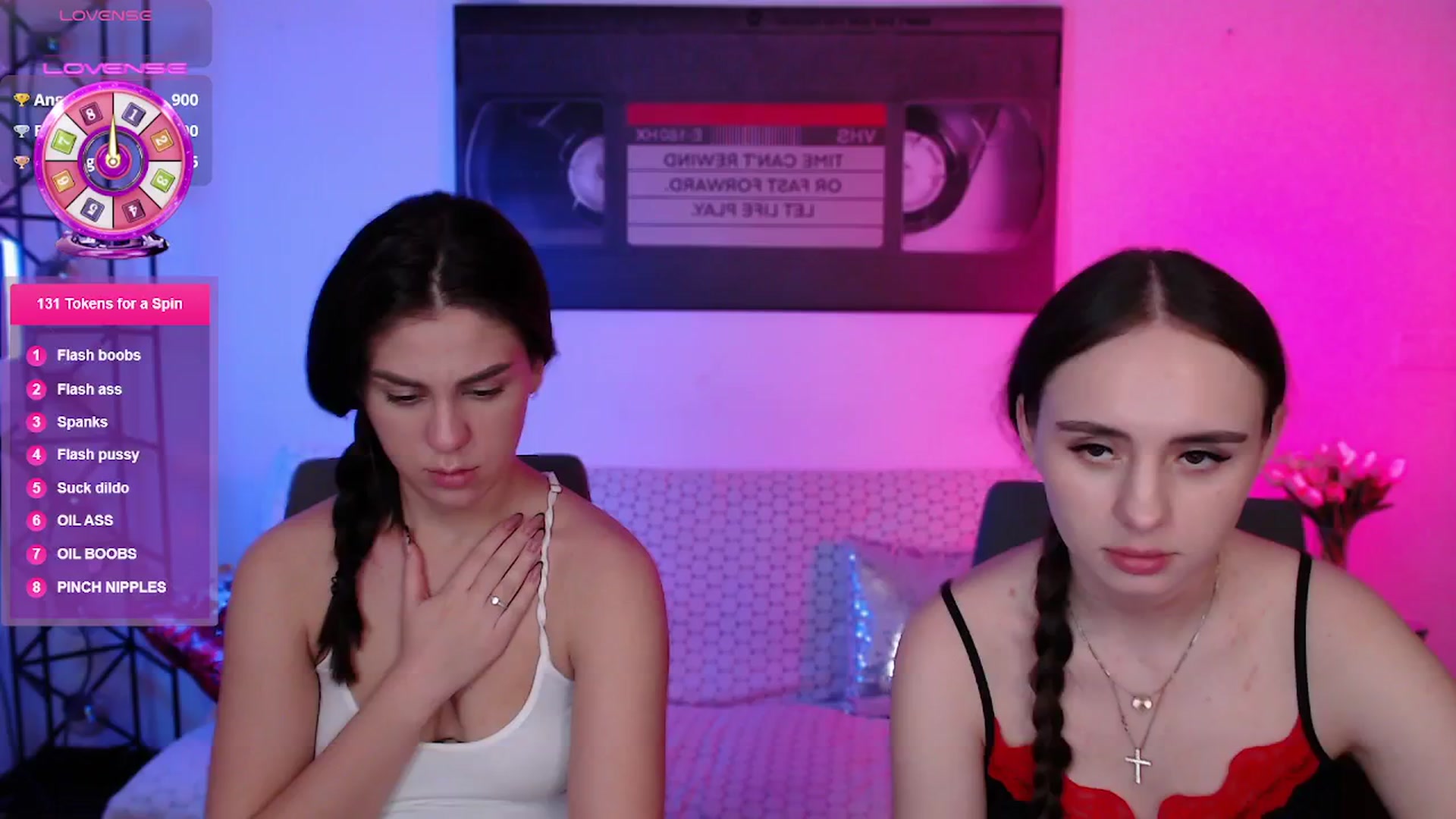 Gallery image thumbnail from Lady_Luck0's myfreecams stream on, 04/29/2026, 03:00 image 17 of 20