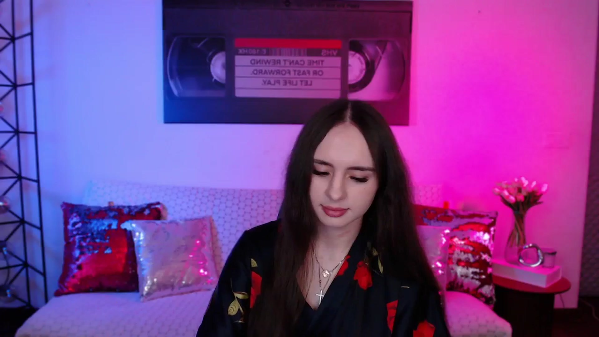 Gallery image thumbnail from Lady_Luck0's myfreecams stream on, 04/29/2026, 22:33 image 12 of 20