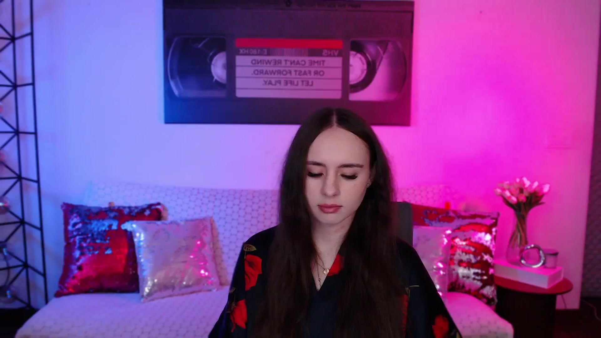 Gallery image thumbnail from Lady_Luck0's myfreecams stream on, 04/29/2026, 22:33 image 7 of 20