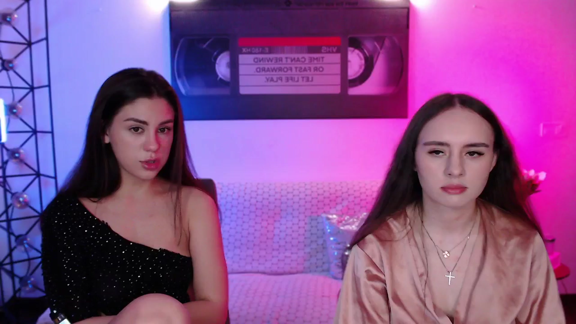 Gallery image thumbnail from Lady_Luck0's myfreecams stream on, 04/30/2026, 23:36 image 5 of 20