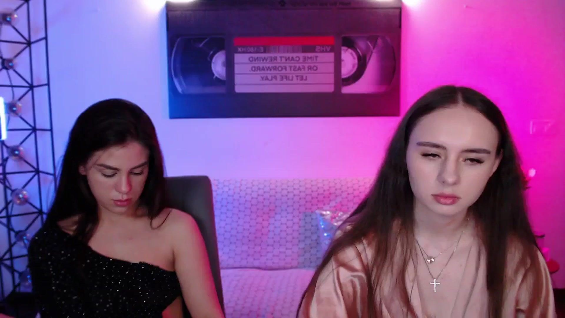 Gallery image thumbnail from Lady_Luck0's myfreecams stream on, 04/30/2026, 23:36 image 12 of 20