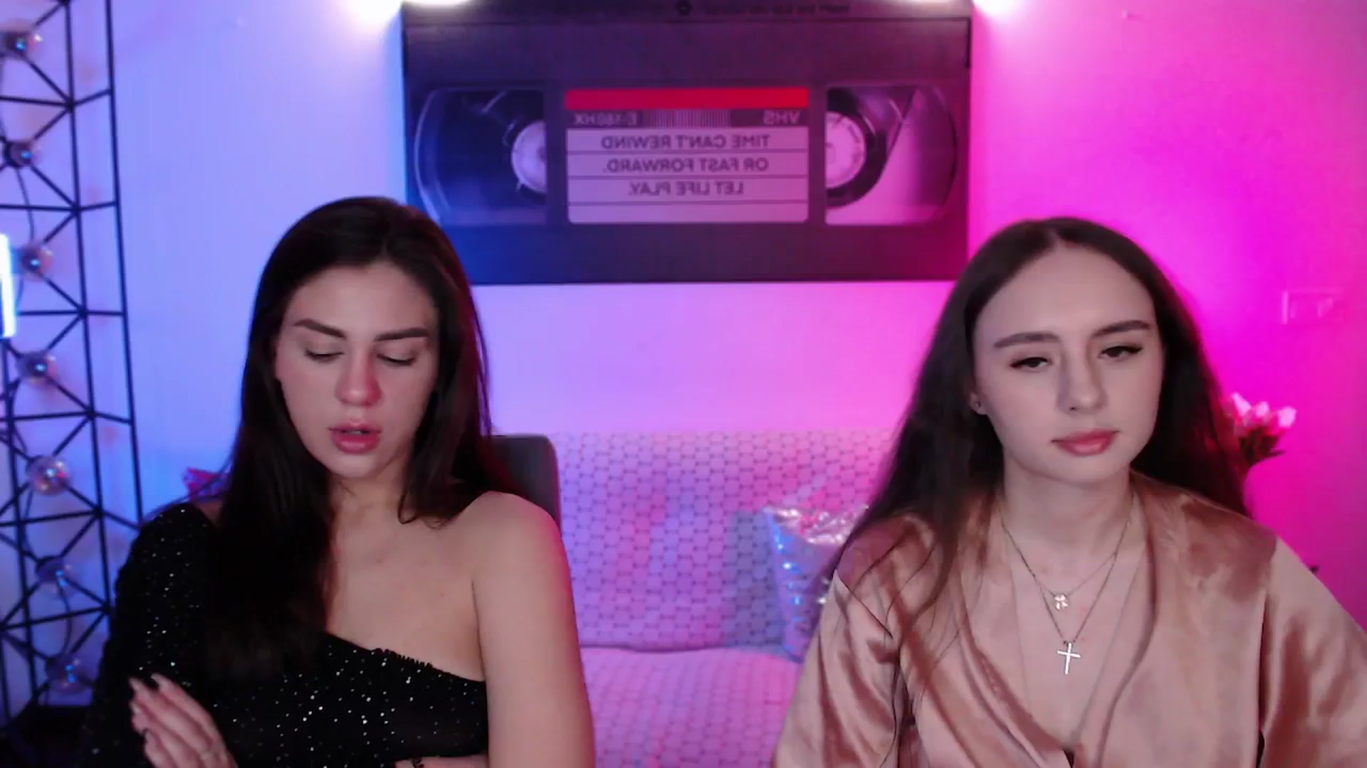 Gallery image thumbnail from Lady_Luck0's myfreecams stream on, 04/30/2026, 23:36 image 3 of 20