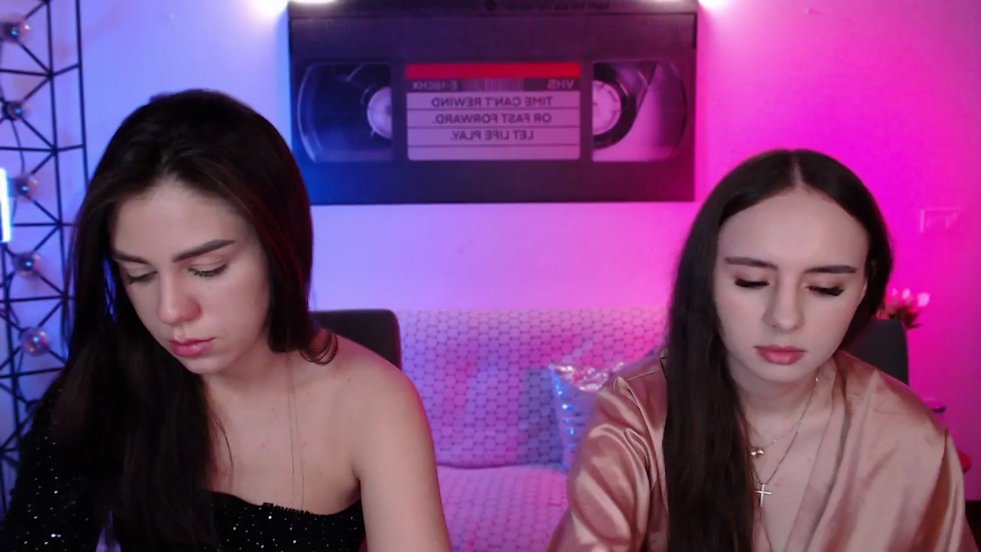 Gallery image thumbnail from Lady_Luck0's myfreecams stream on, 04/30/2026, 23:36 image 1 of 20