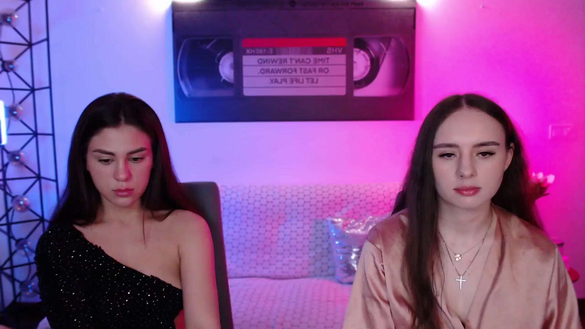Gallery image thumbnail from Lady_Luck0's myfreecams stream on, 04/30/2026, 23:36 image 8 of 20