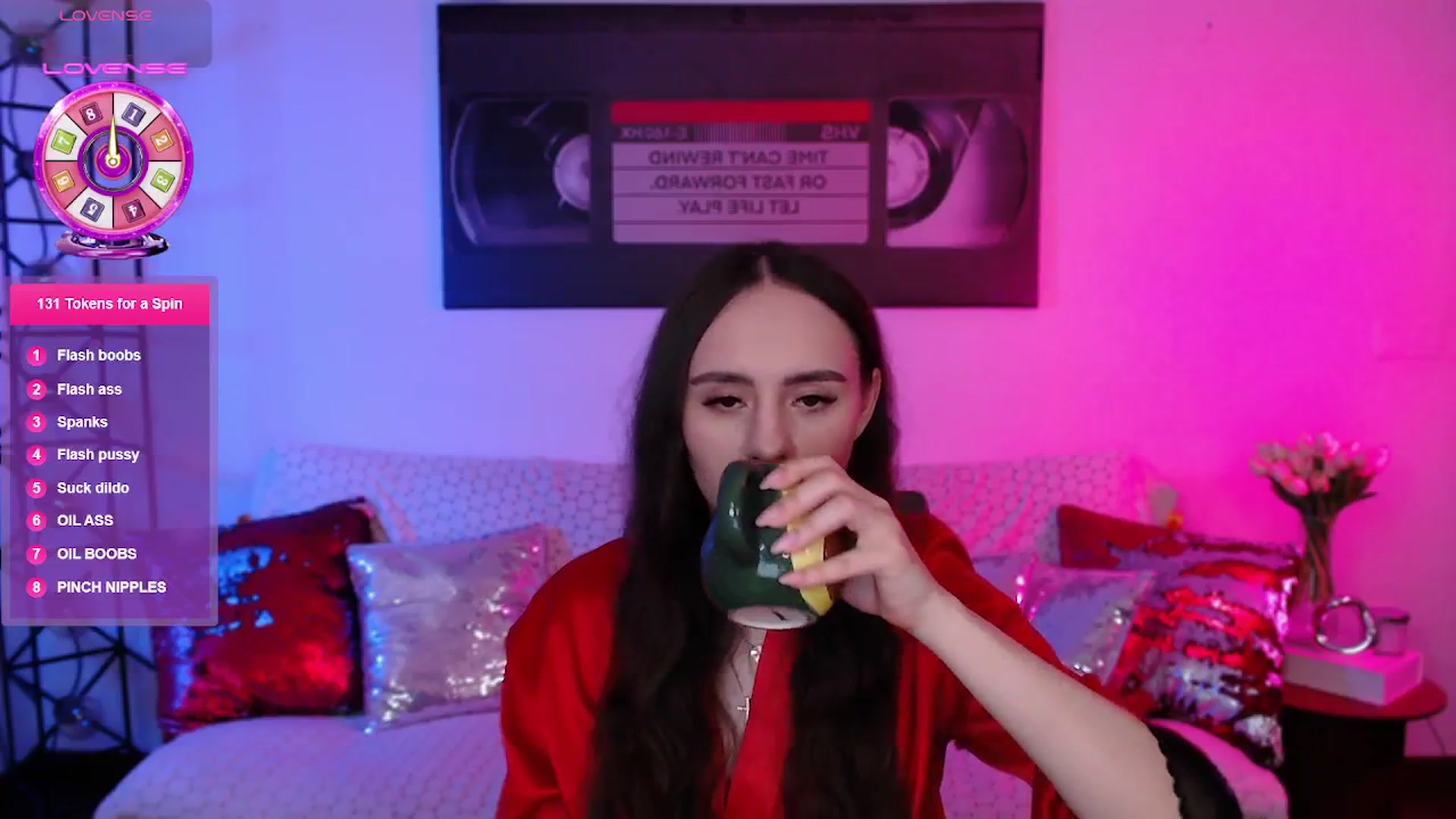 Gallery image thumbnail from Lady_Luck0's myfreecams stream on, 05/02/2026, 21:17 image 3 of 20