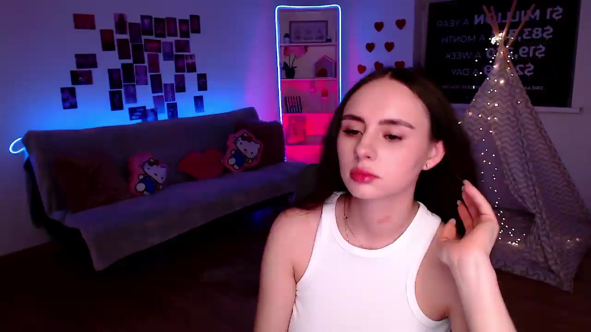 Gallery image thumbnail from Lady_Luck0's myfreecams stream on, 05/16/2026, 22:17 image 18 of 20