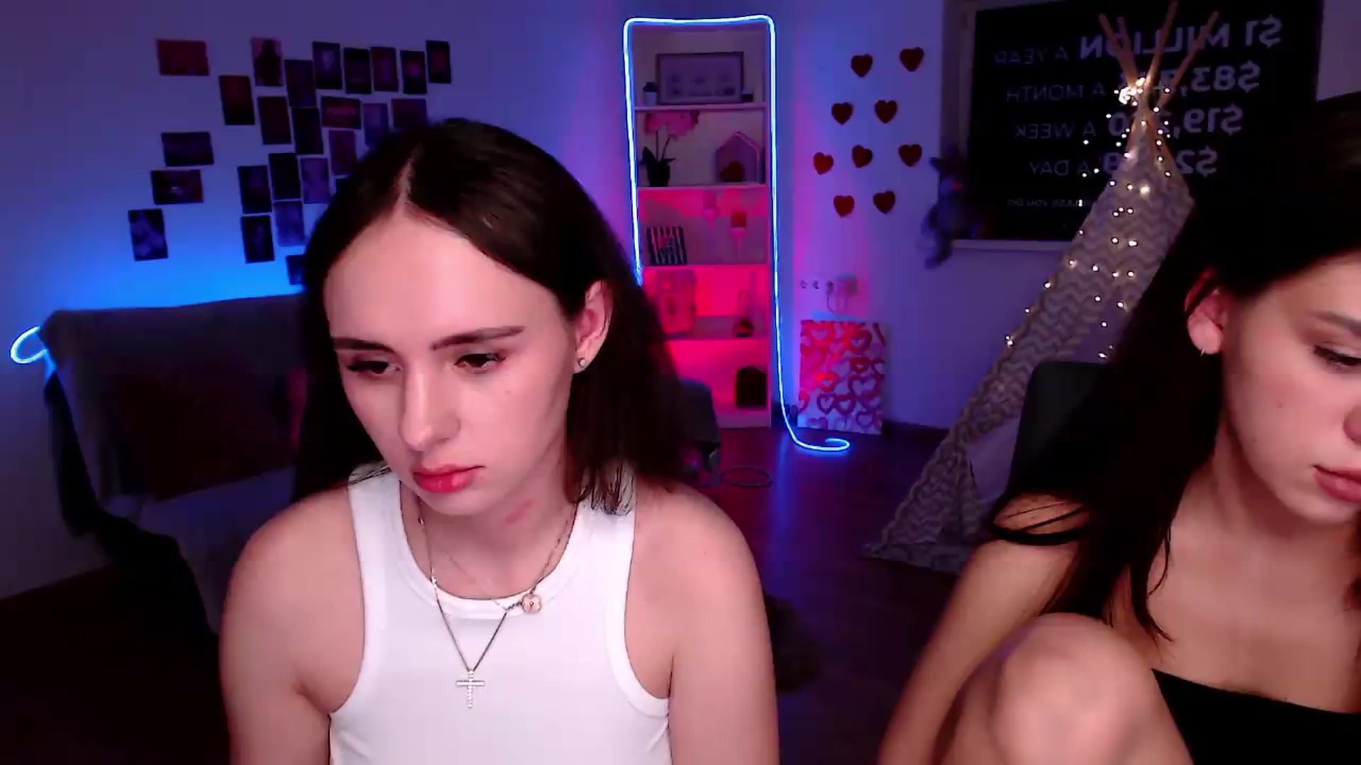 Gallery image thumbnail from Lady_Luck0's myfreecams stream on, 05/17/2026, 01:31 image 9 of 20