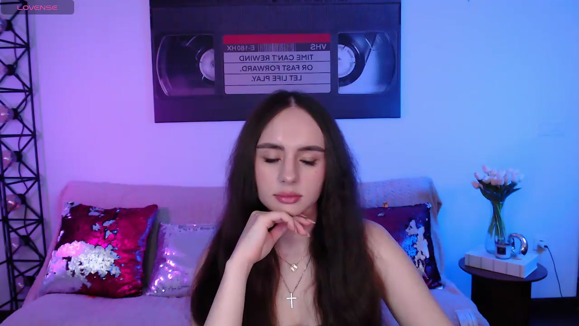 Gallery image thumbnail from Lady_Luck0's myfreecams stream on, 05/19/2026, 22:59 image 9 of 20