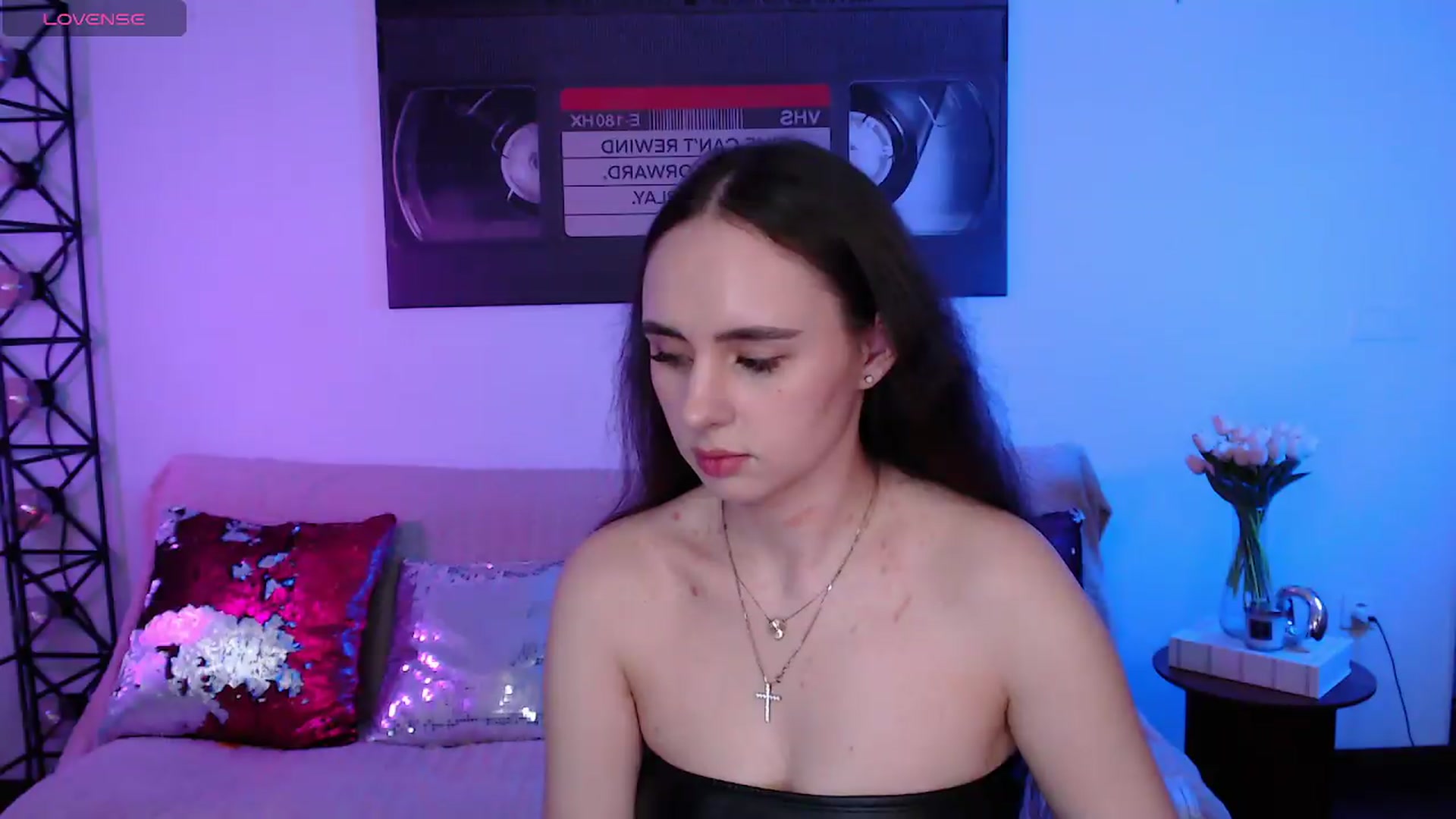 Gallery image thumbnail from Lady_Luck0's myfreecams stream on, 05/19/2026, 22:59 image 16 of 20