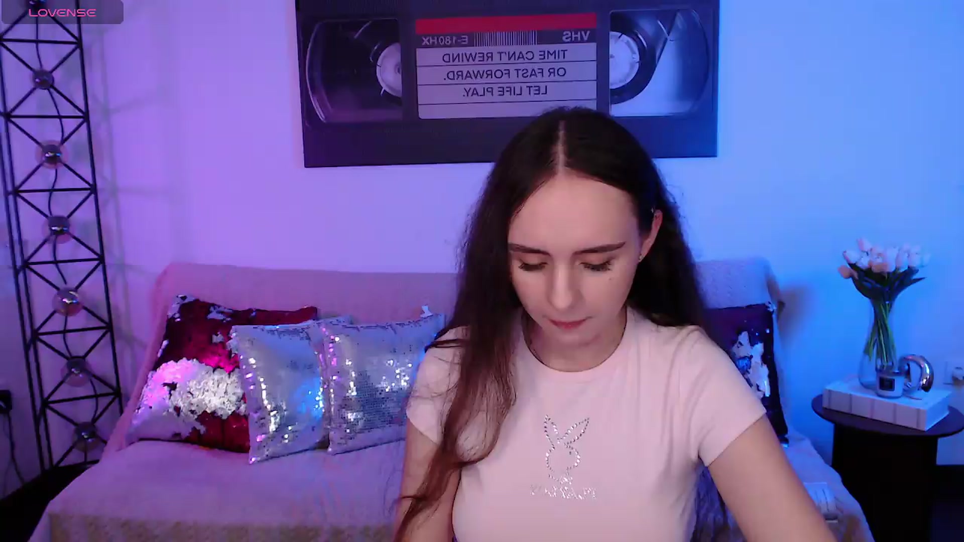 Gallery image thumbnail from Lady_Luck0's myfreecams stream on, 05/21/2026, 02:08 image 16 of 20
