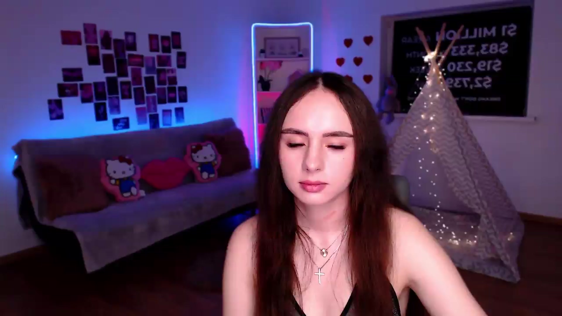 Gallery image thumbnail from Lady_Luck0's myfreecams stream on, 05/22/2026, 20:50 image 16 of 20