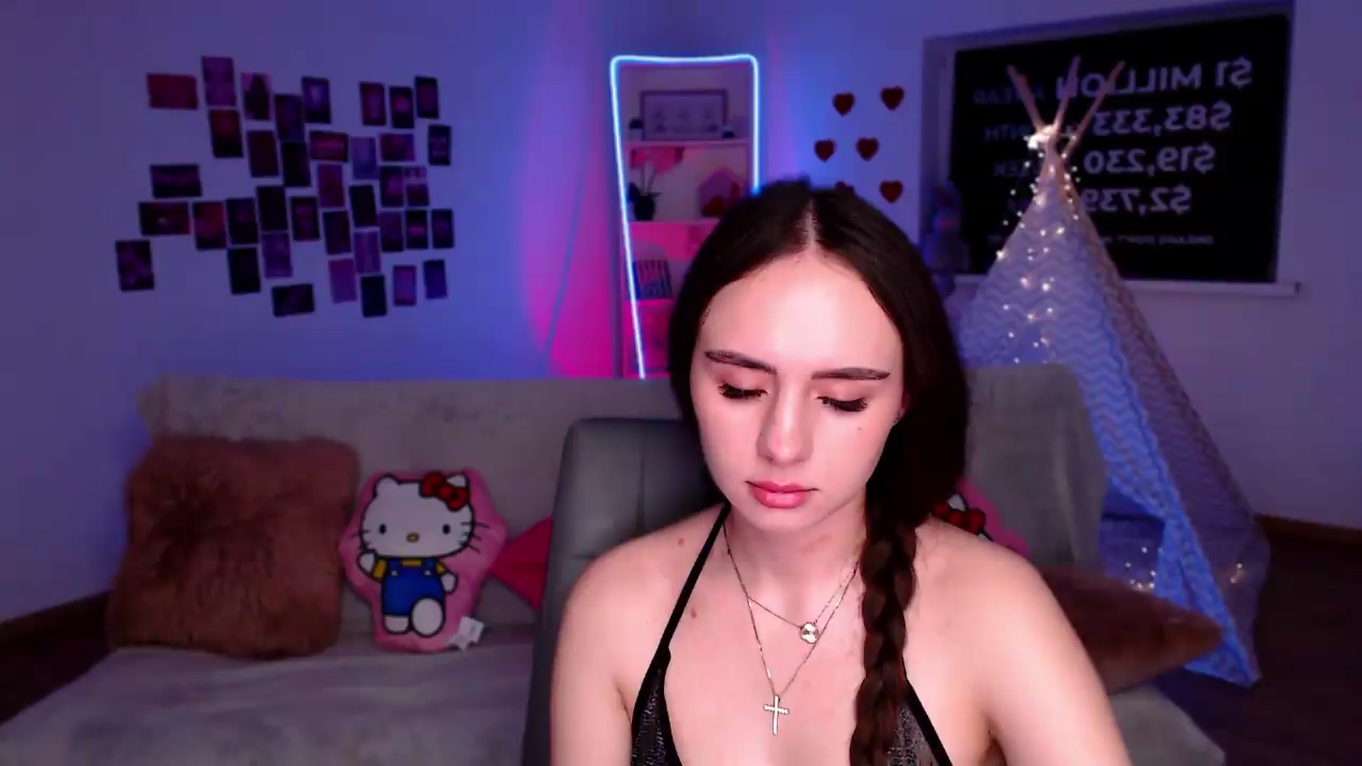 Gallery image thumbnail from Lady_Luck0's myfreecams stream on, 05/23/2026, 24:14 image 4 of 20