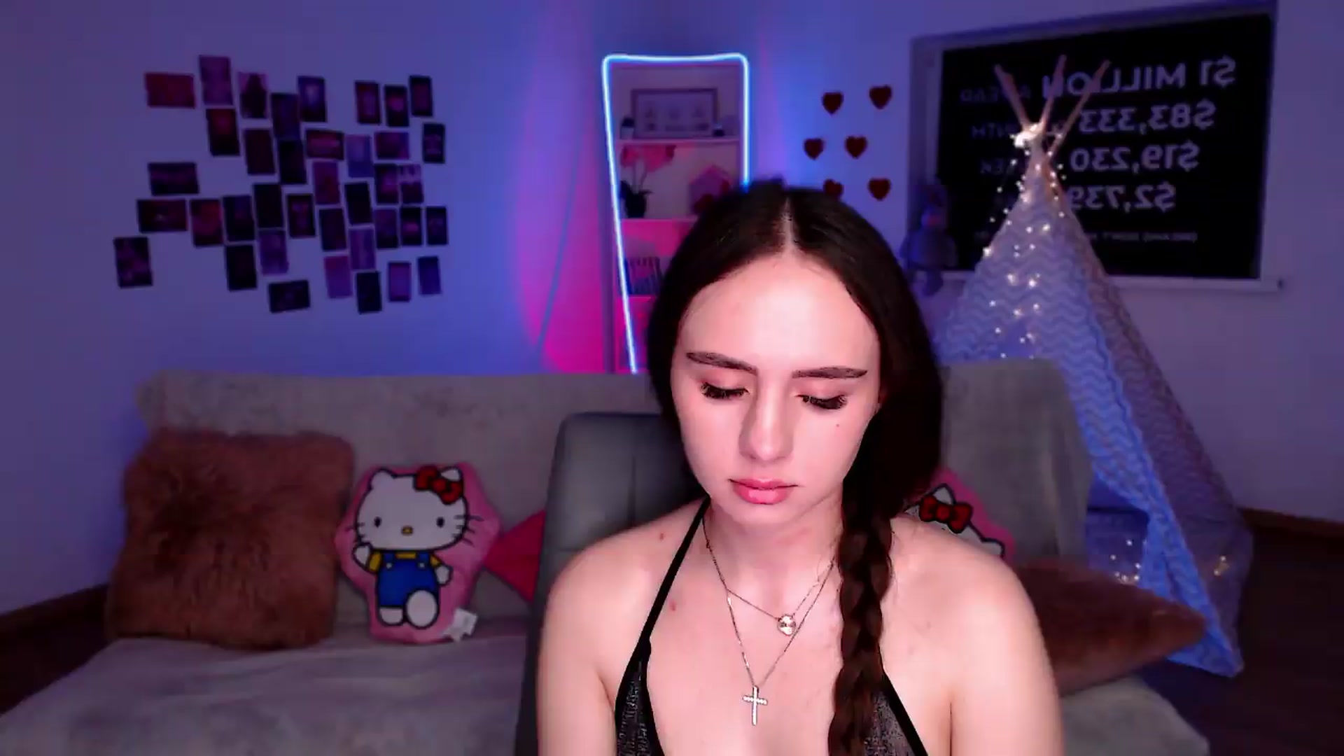 Gallery image thumbnail from Lady_Luck0's myfreecams stream on, 05/23/2026, 24:14 image 5 of 20
