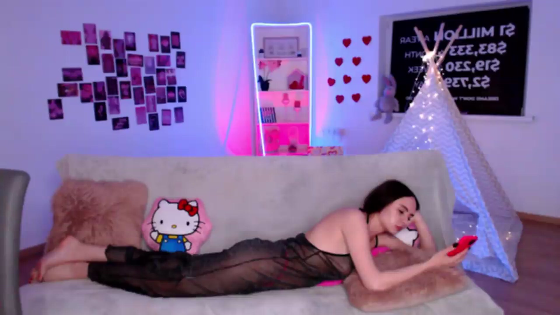Gallery image thumbnail from Lady_Luck0's myfreecams stream on, 05/23/2026, 24:54 image 6 of 20