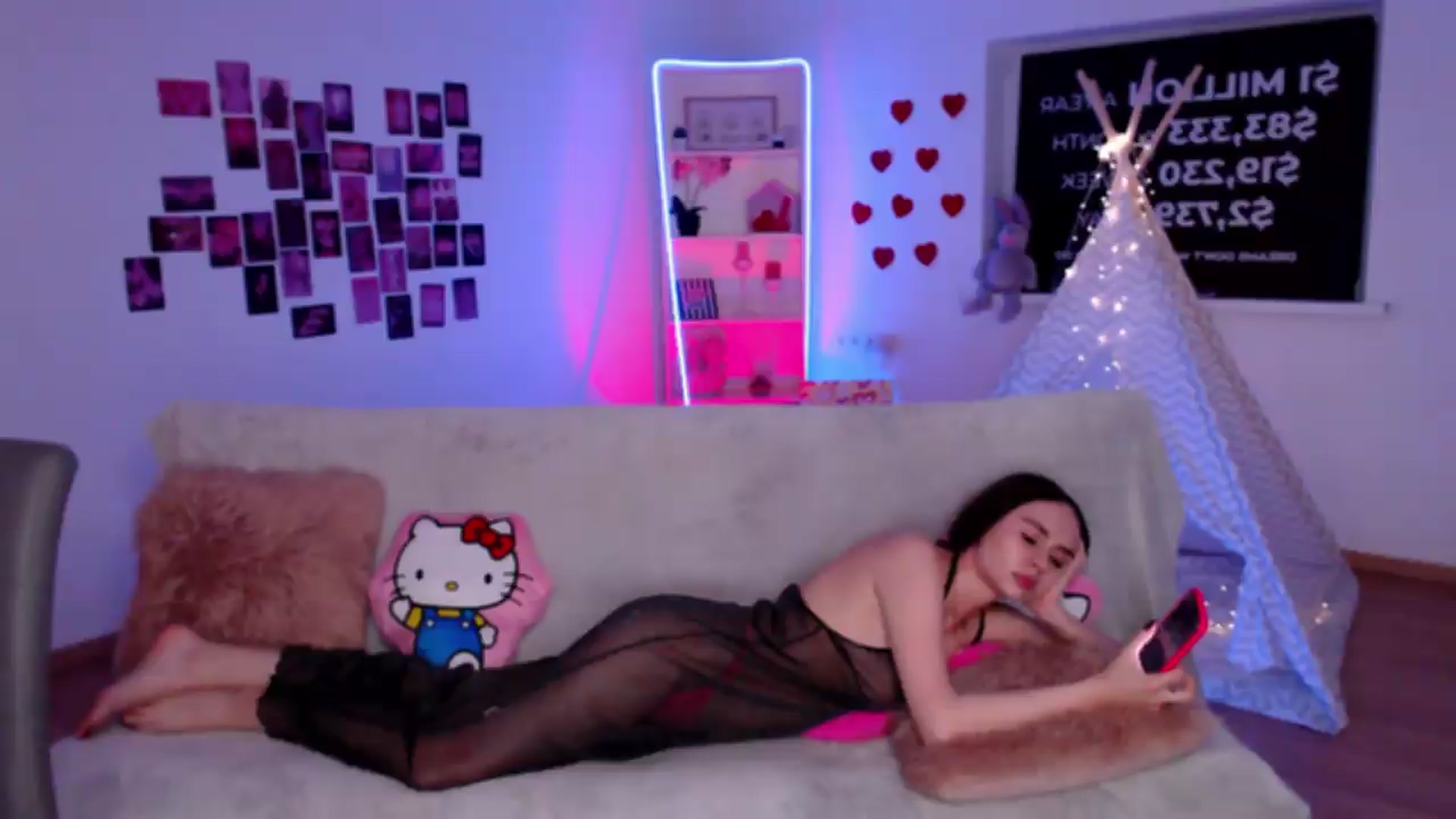 Gallery image thumbnail from Lady_Luck0's myfreecams stream on, 05/23/2026, 24:54 image 14 of 20