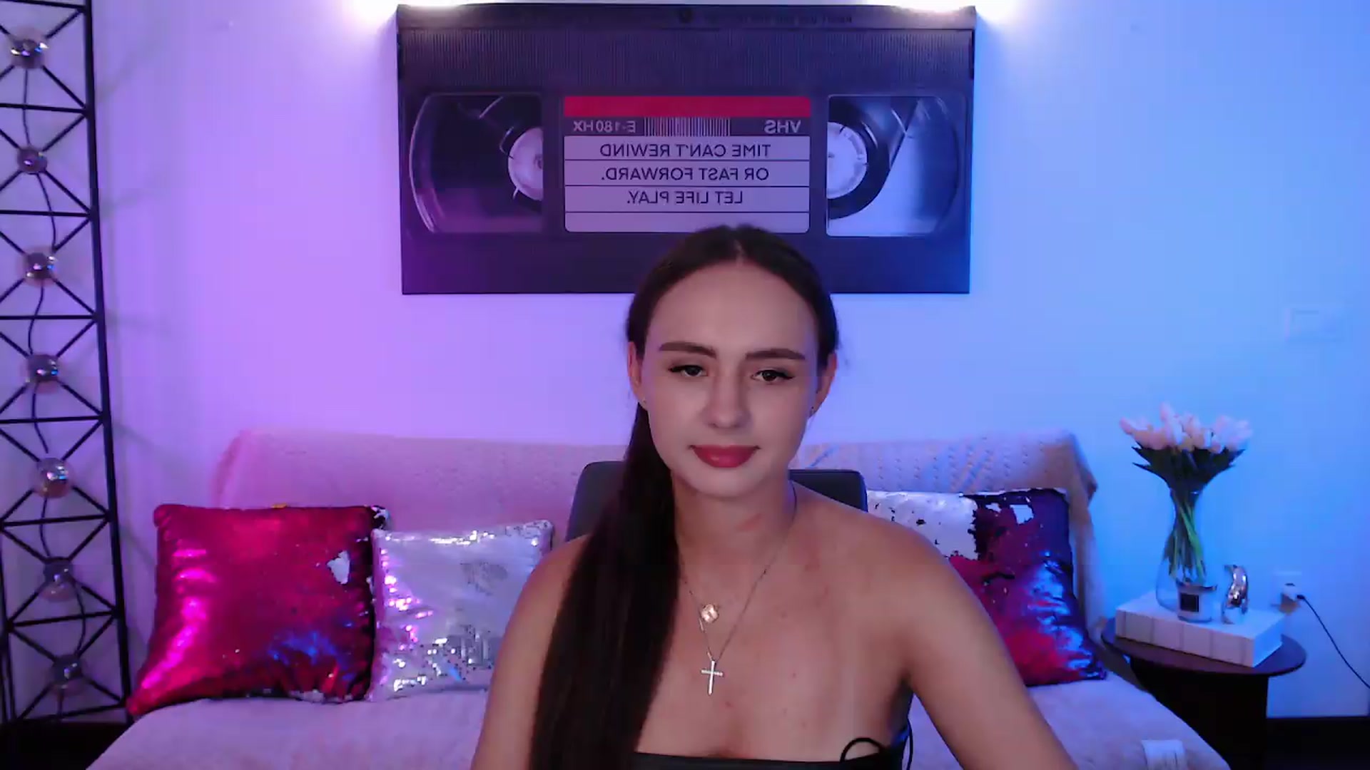 Gallery image thumbnail from Lady_Luck0's myfreecams stream on, 06/04/2026, 24:02 image 14 of 20