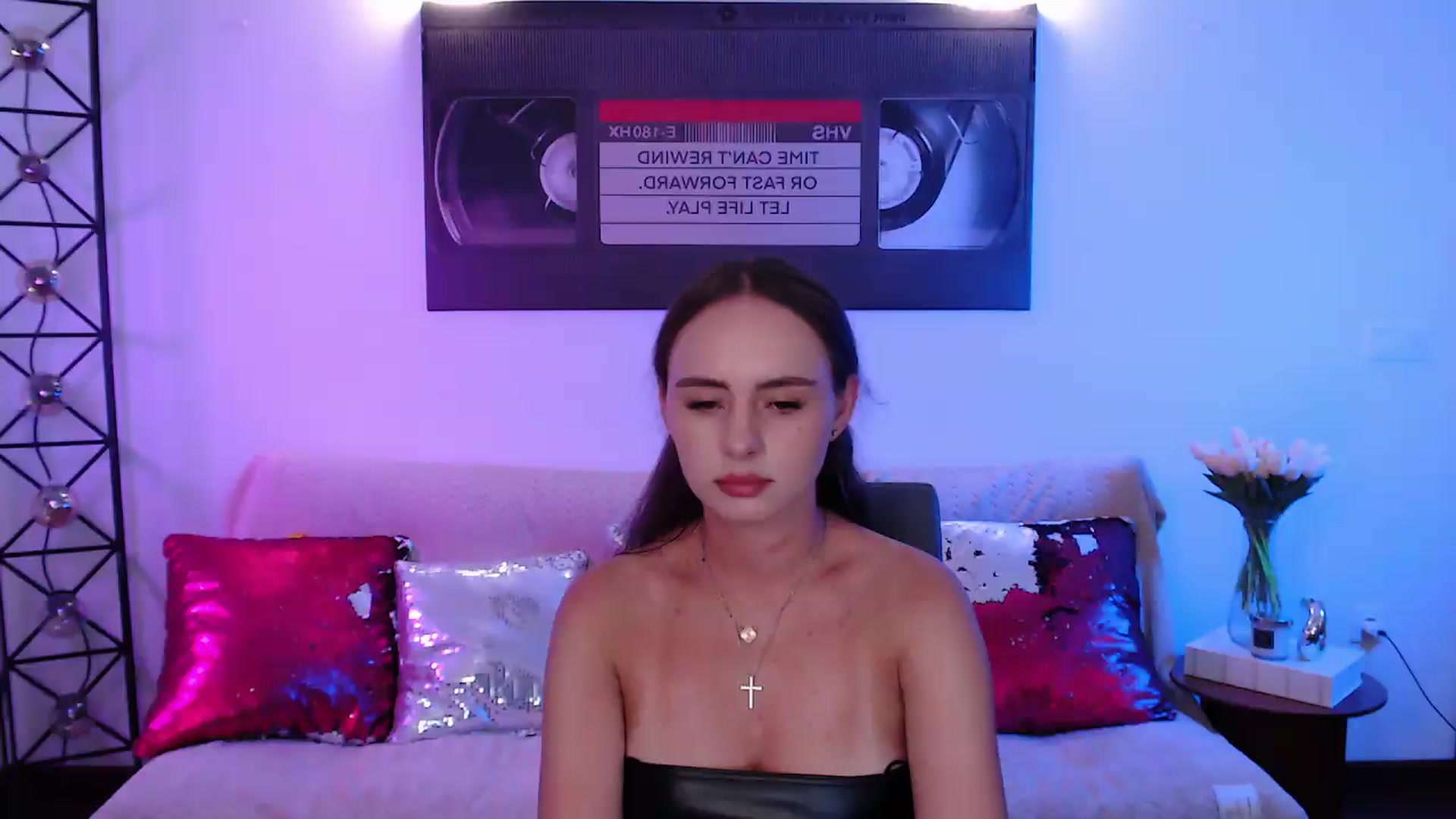 Gallery image thumbnail from Lady_Luck0's myfreecams stream on, 06/04/2026, 01:45 image 6 of 20