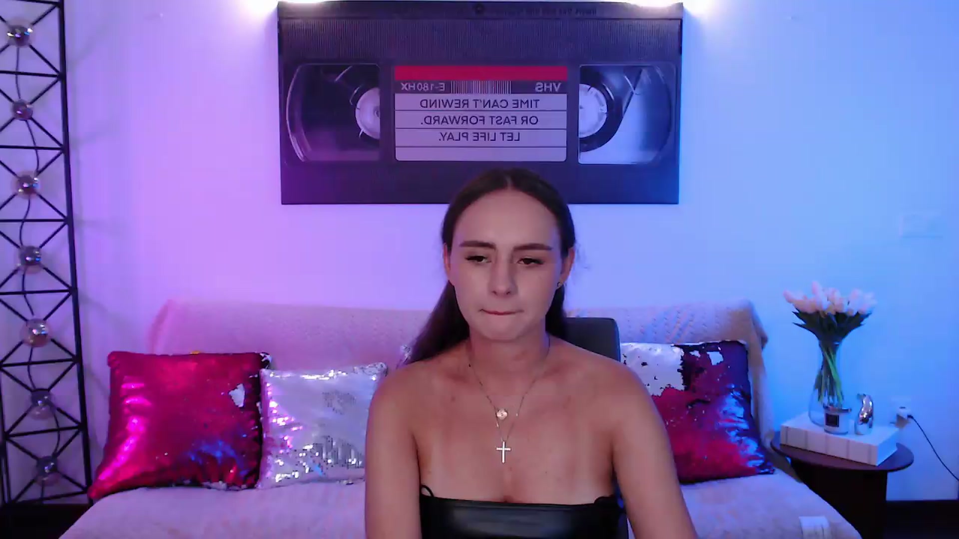Gallery image thumbnail from Lady_Luck0's myfreecams stream on, 06/04/2026, 01:45 image 2 of 20