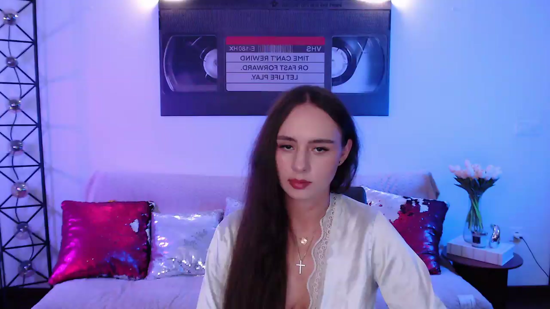 Gallery image thumbnail from Lady_Luck0's myfreecams stream on, 06/04/2026, 22:17 image 19 of 20