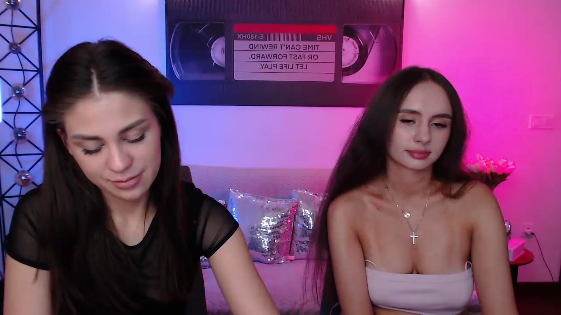 Gallery image thumbnail from Lady_Luck0's myfreecams stream on, 06/06/2026, 24:25 image 20 of 20