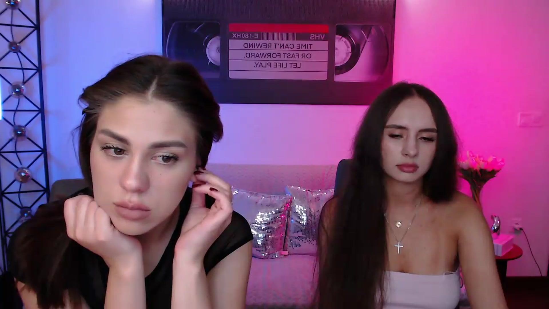 Gallery image thumbnail from Lady_Luck0's myfreecams stream on, 06/06/2026, 24:25 image 8 of 20