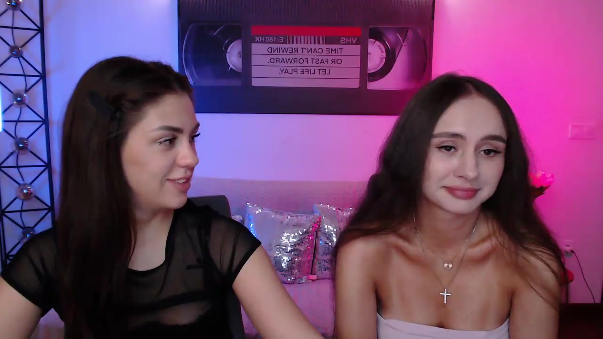 Gallery image thumbnail from Lady_Luck0's myfreecams stream on, 06/06/2026, 24:25 image 2 of 20