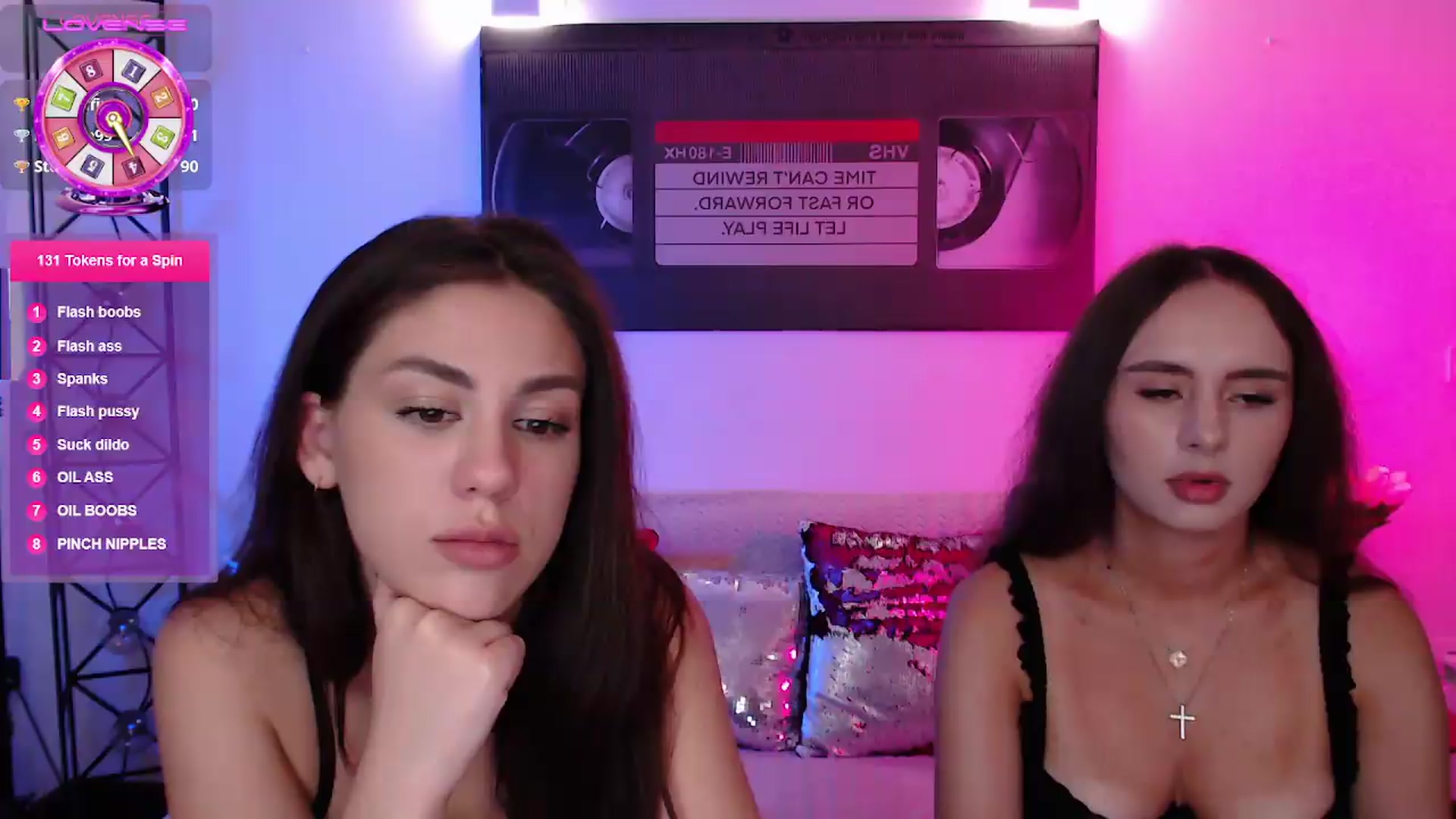 Gallery image thumbnail from Lady_Luck0's myfreecams stream on, 06/07/2026, 24:43 image 3 of 20