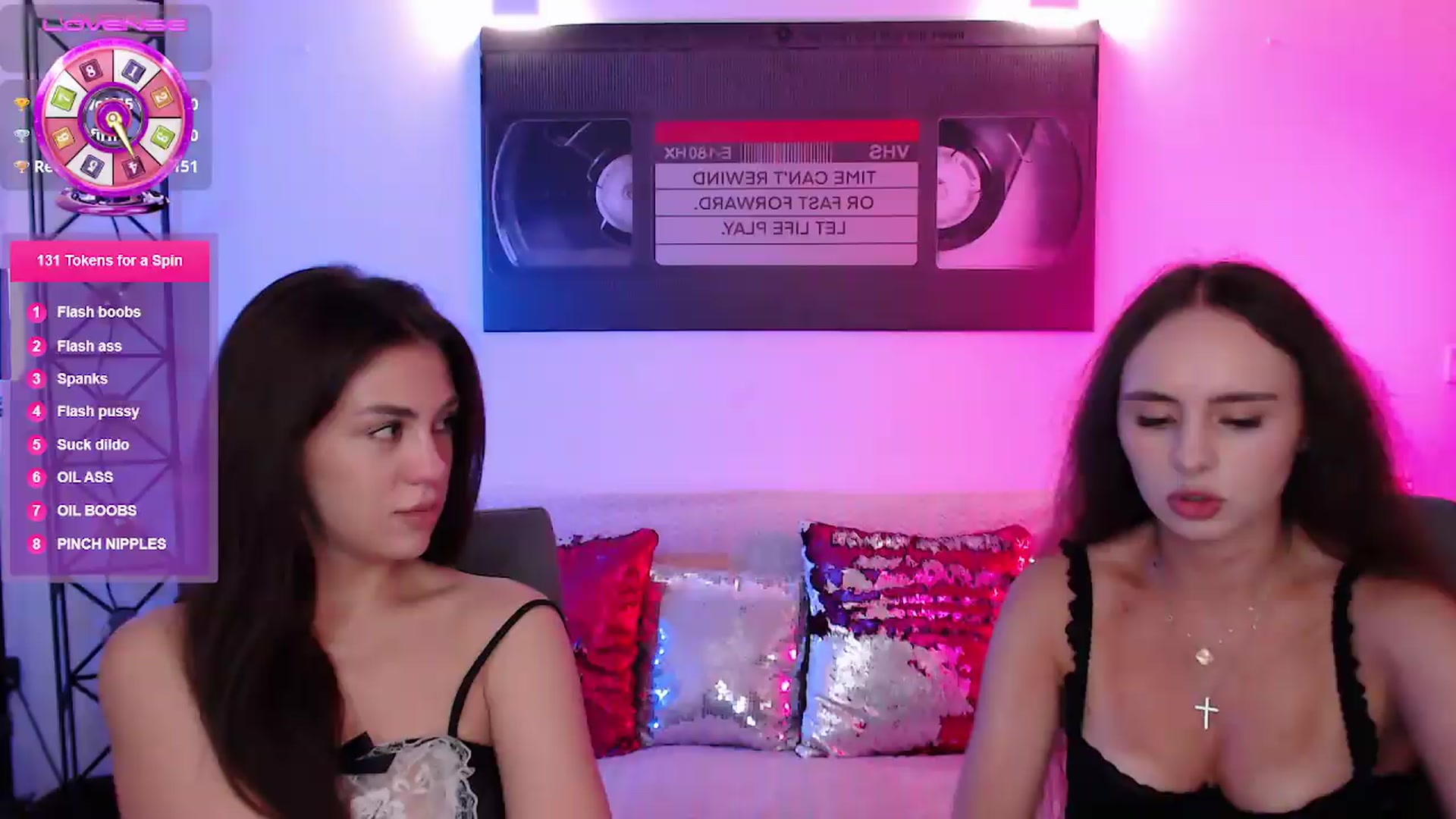 Gallery image thumbnail from Lady_Luck0's myfreecams stream on, 06/07/2026, 24:43 image 7 of 20
