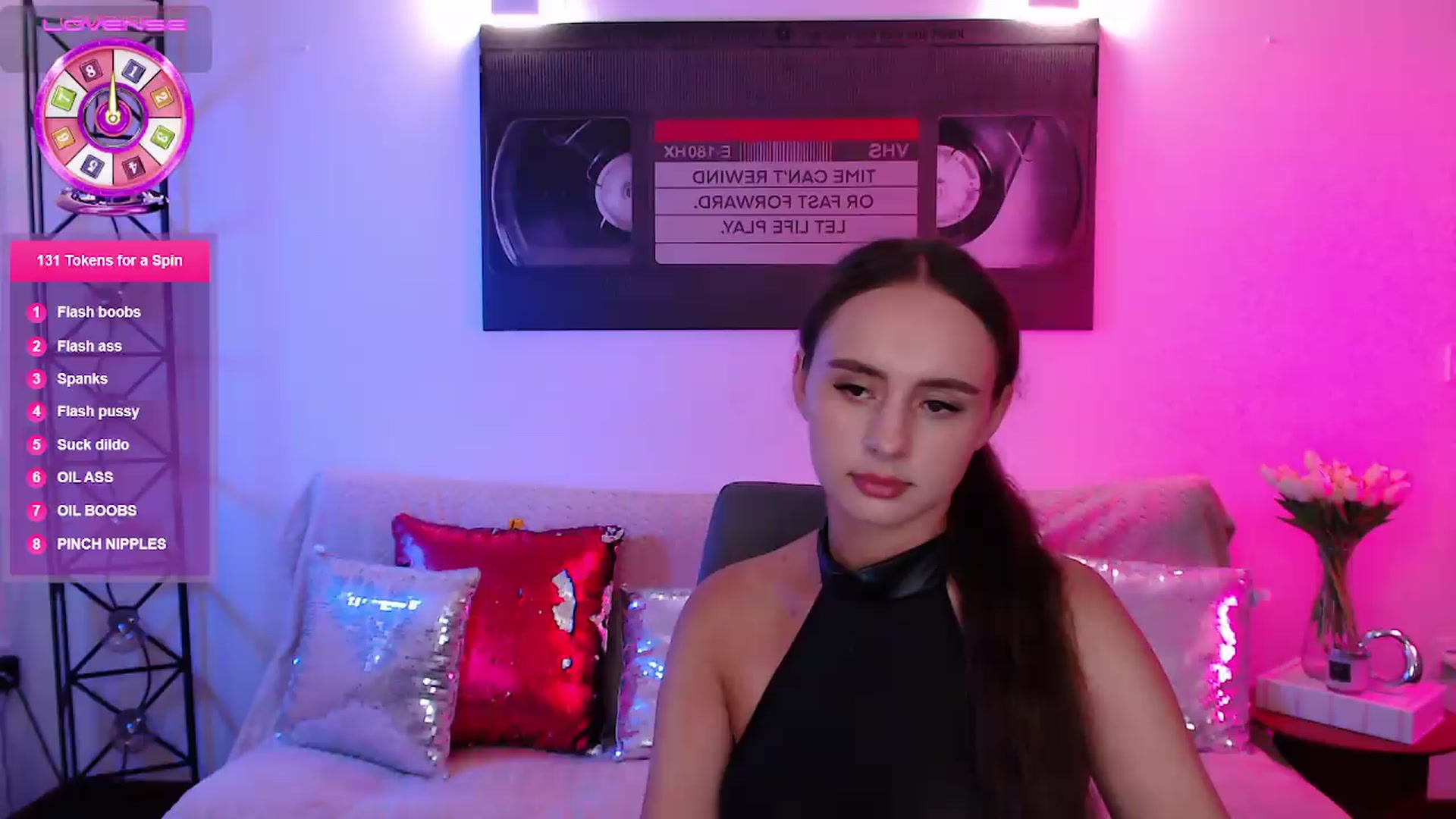 Gallery image thumbnail from Lady_Luck0's myfreecams stream on, 06/08/2026, 24:35 image 19 of 20