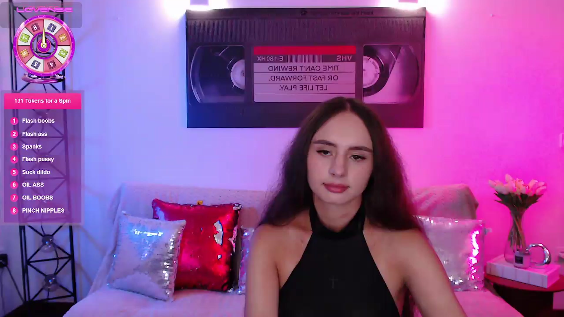 Gallery image thumbnail from Lady_Luck0's myfreecams stream on, 06/08/2026, 24:35 image 9 of 20