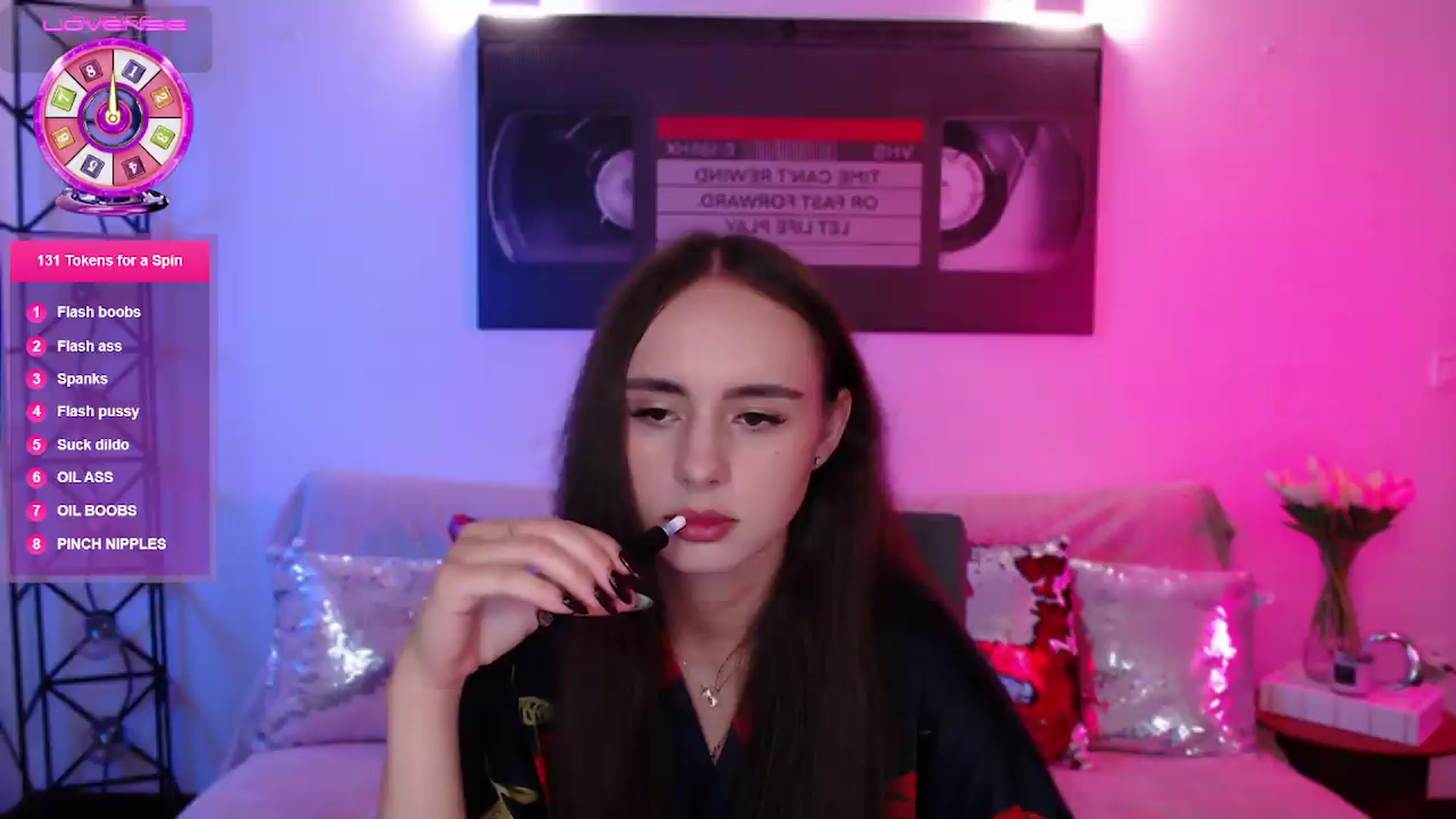 Gallery image thumbnail from Lady_Luck0's myfreecams stream on, 06/09/2026, 21:25 image 1 of 20