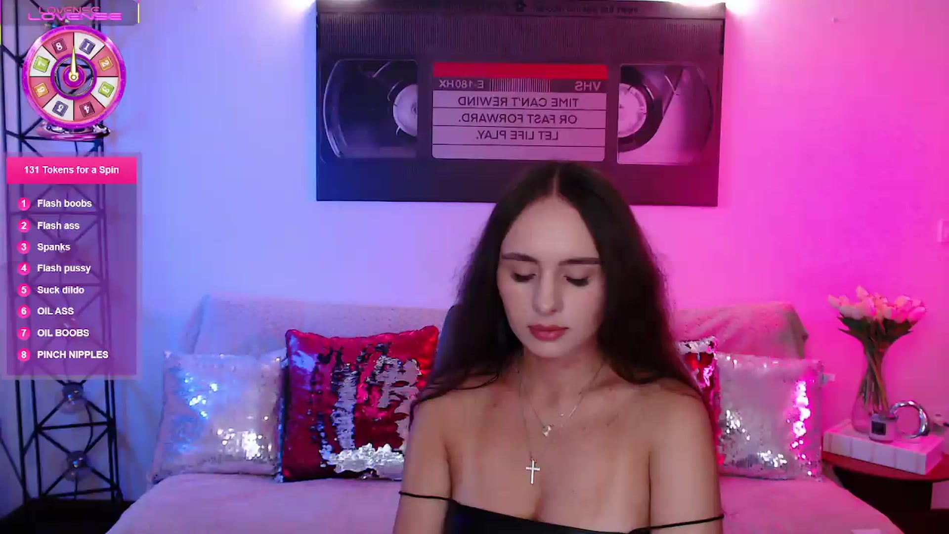 Gallery image thumbnail from Lady_Luck0's myfreecams stream on, 06/13/2026, 24:27 image 19 of 20