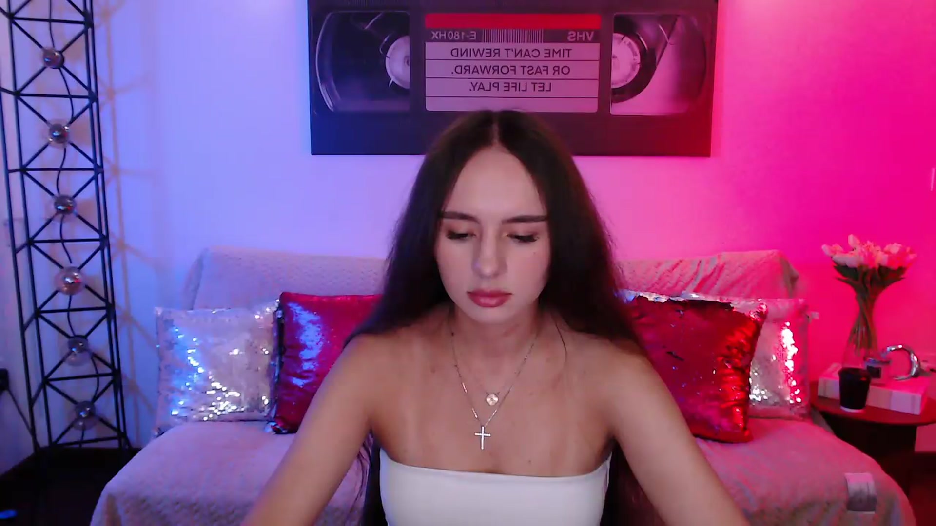 Gallery image thumbnail from Lady_Luck0's myfreecams stream on, 06/18/2026, 22:18 image 4 of 20