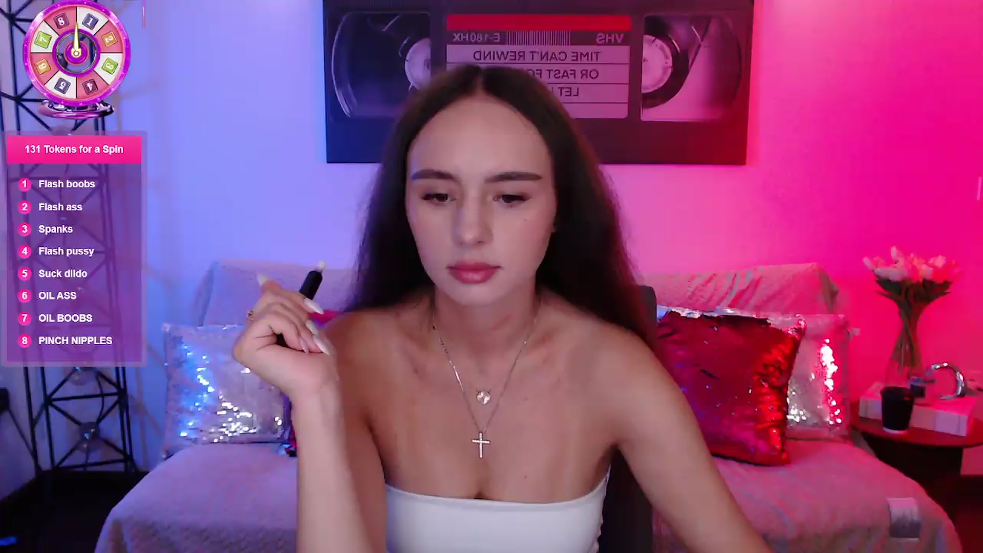 Gallery image thumbnail from Lady_Luck0's myfreecams stream on, 06/19/2026, 02:28 image 1 of 20