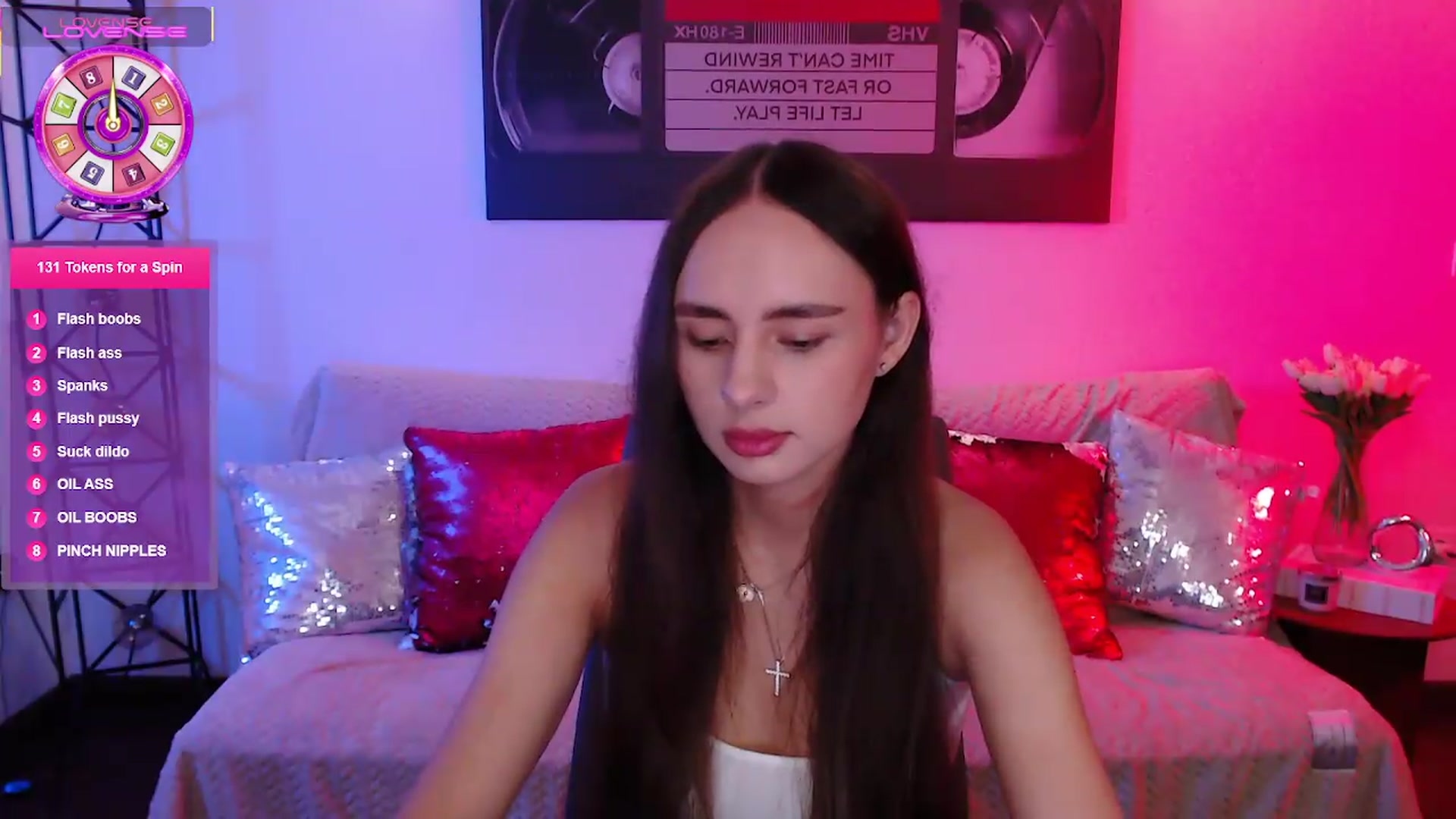 Gallery image thumbnail from Lady_Luck0's myfreecams stream on, 06/19/2026, 21:00 image 18 of 20