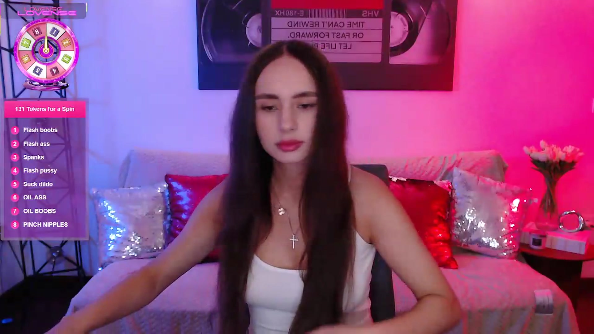 Gallery image thumbnail from Lady_Luck0's myfreecams stream on, 06/19/2026, 21:00 image 9 of 20