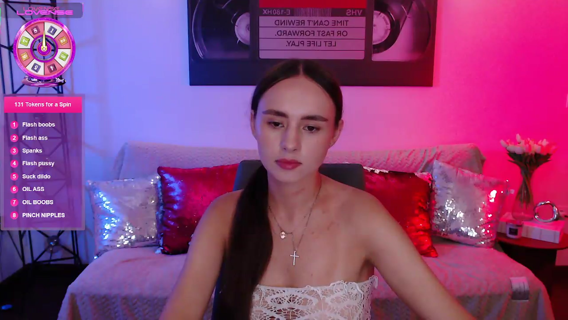 Gallery image thumbnail from Lady_Luck0's myfreecams stream on, 06/19/2026, 22:26 image 15 of 20