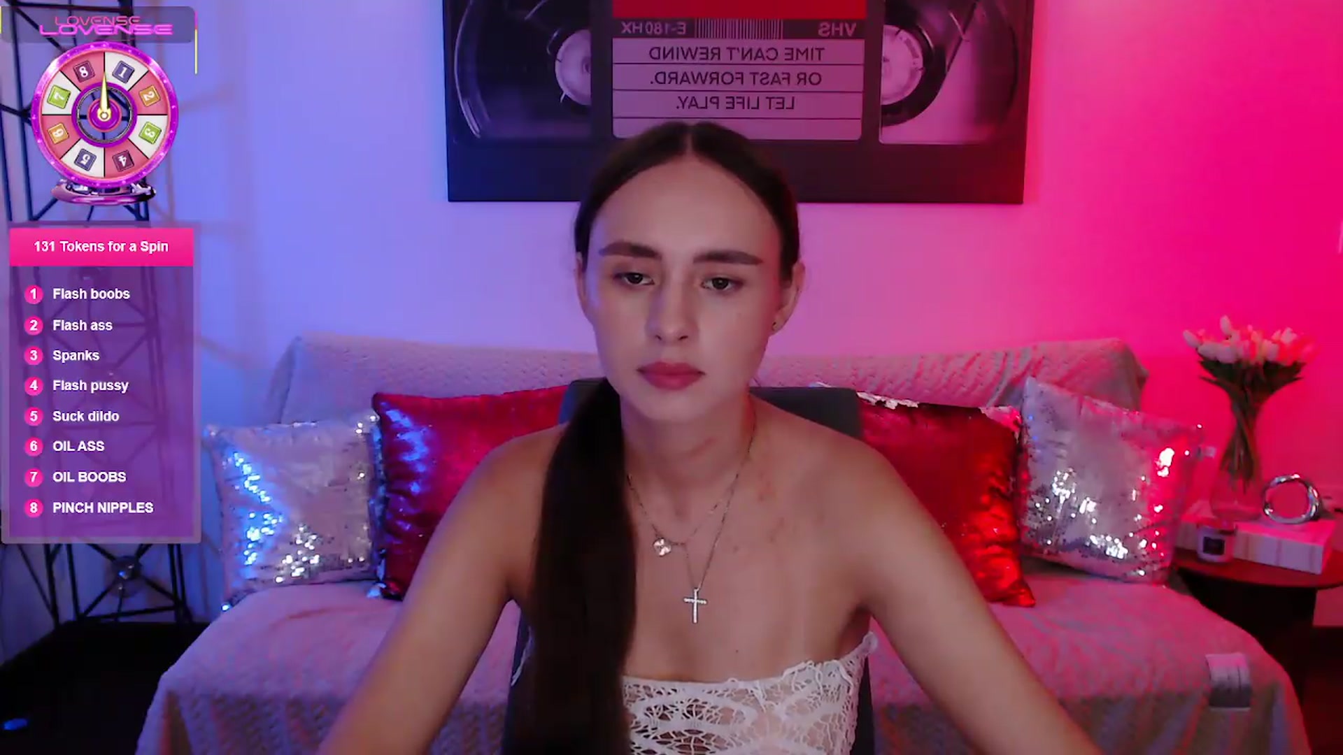 Gallery image thumbnail from Lady_Luck0's myfreecams stream on, 06/19/2026, 22:26 image 18 of 20