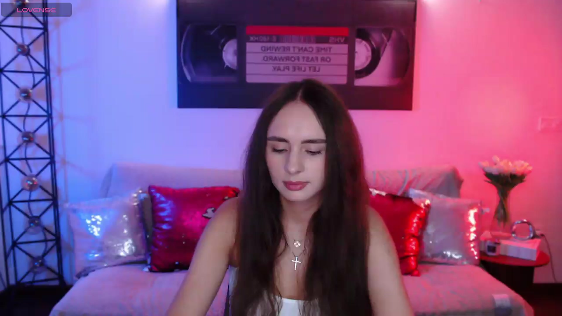 Gallery image thumbnail from Lady_Luck0's myfreecams stream on, 06/26/2026, 24:18 image 17 of 20