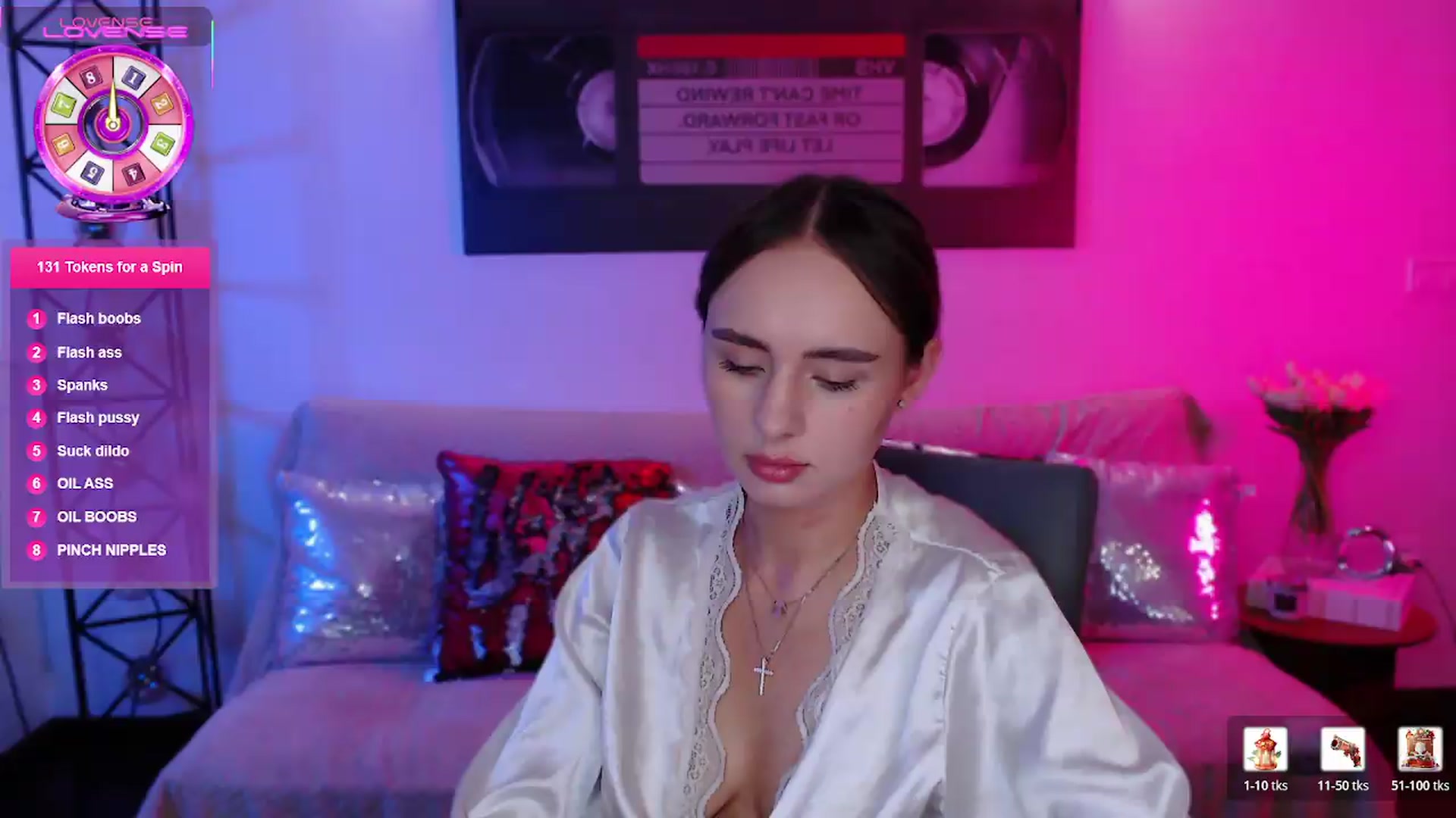 Gallery image thumbnail from Lady_Luck0's myfreecams stream on, 06/27/2026, 22:58 image 1 of 20