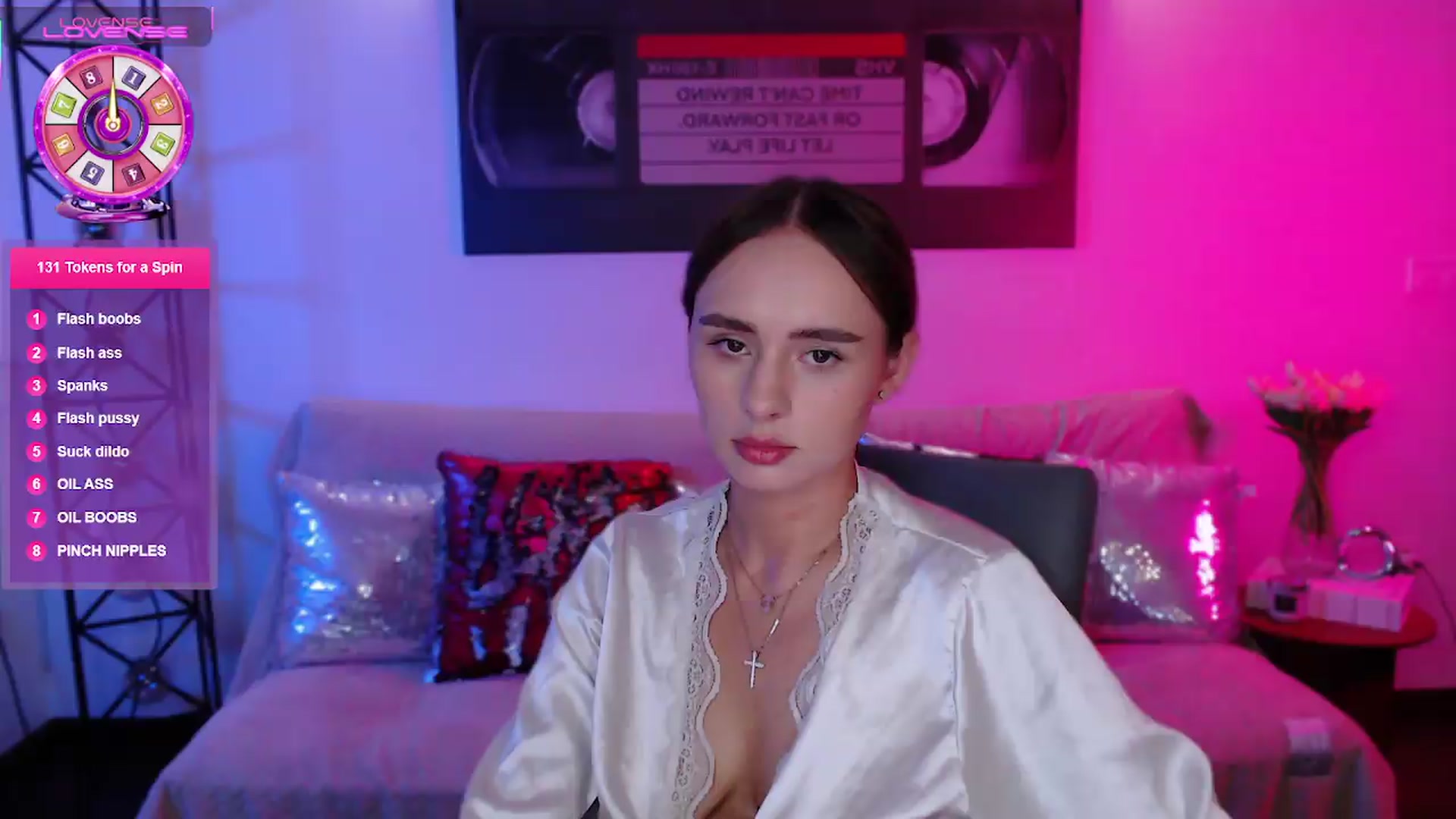Gallery image thumbnail from Lady_Luck0's myfreecams stream on, 06/27/2026, 22:58 image 4 of 20