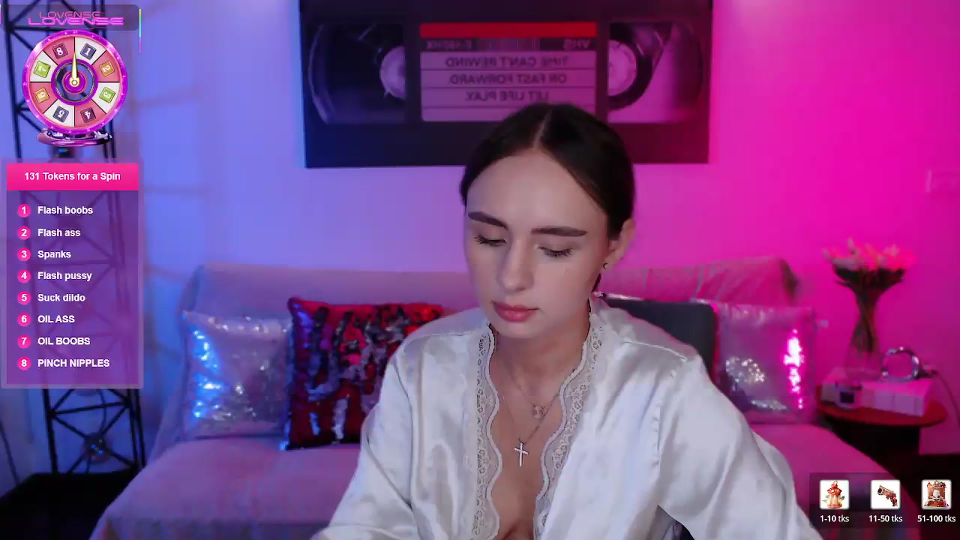 Gallery image thumbnail from Lady_Luck0's myfreecams stream on, 06/27/2026, 23:32 image 12 of 20