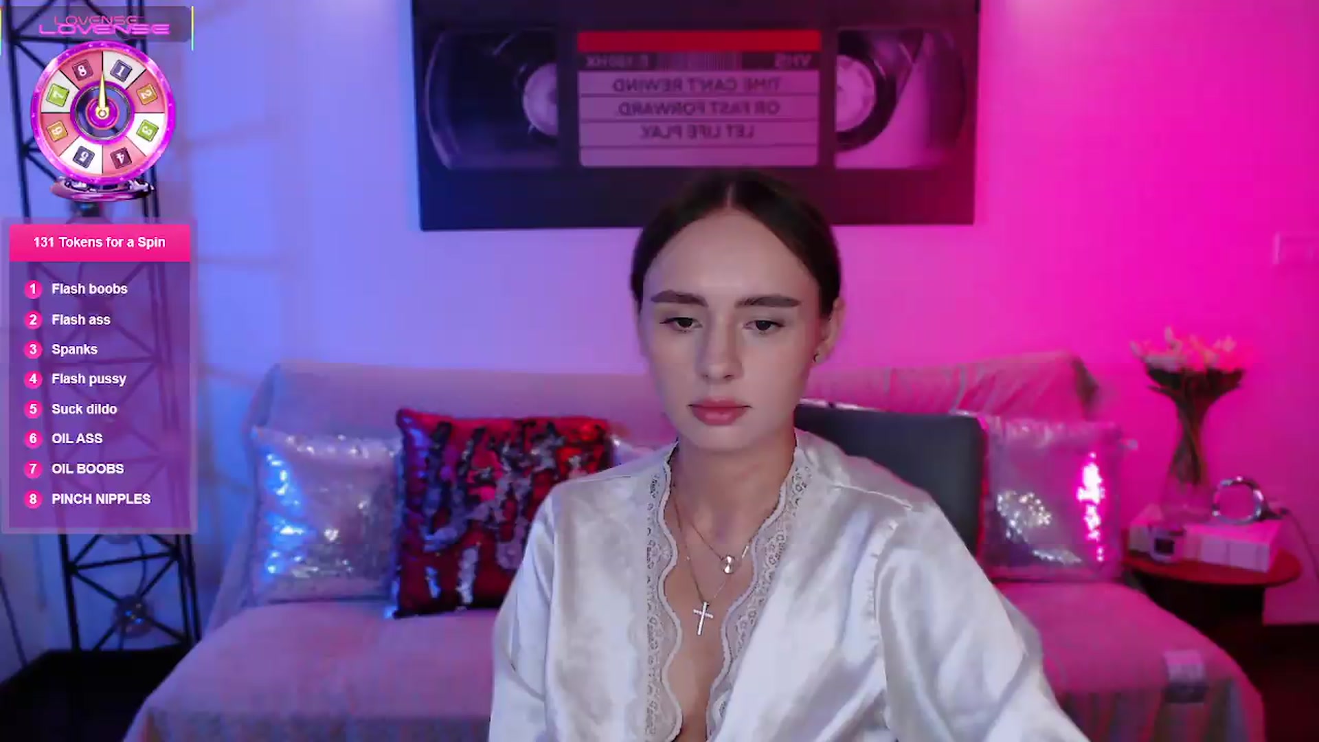 Gallery image thumbnail from Lady_Luck0's myfreecams stream on, 06/27/2026, 23:32 image 1 of 20