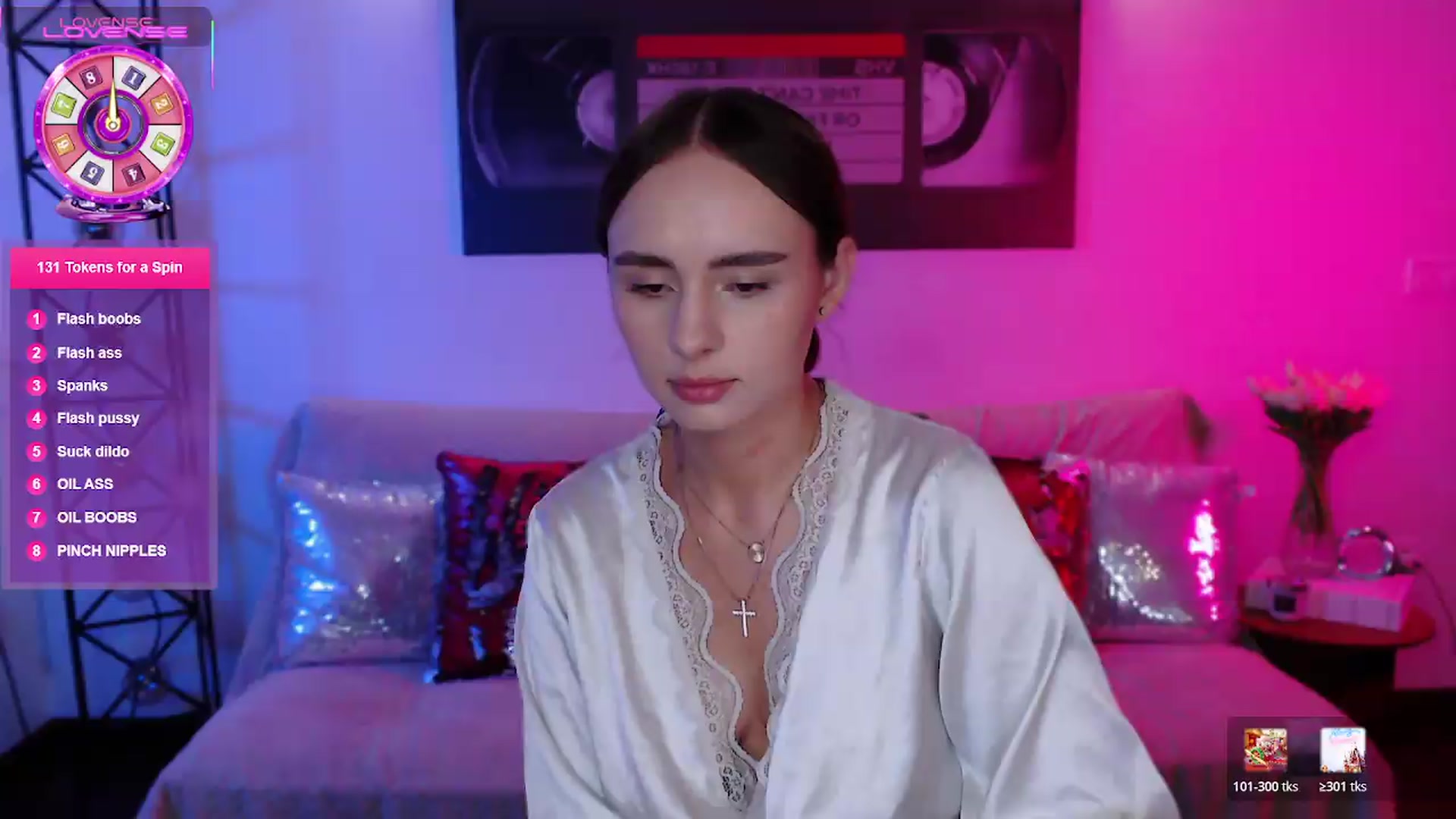 Gallery image thumbnail from Lady_Luck0's myfreecams stream on, 06/28/2026, 24:00 image 4 of 20