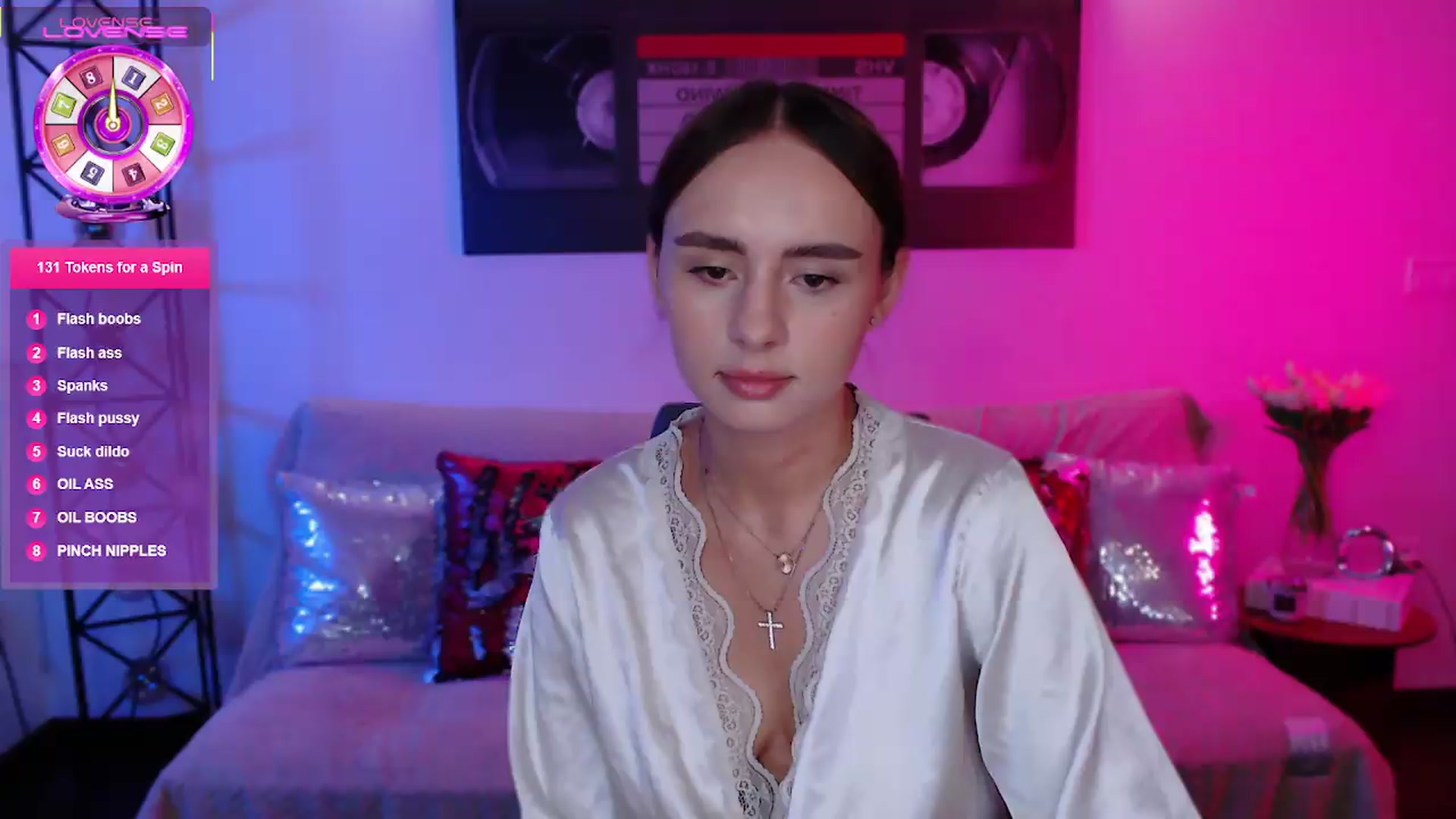Gallery image thumbnail from Lady_Luck0's myfreecams stream on, 06/28/2026, 24:00 image 5 of 20